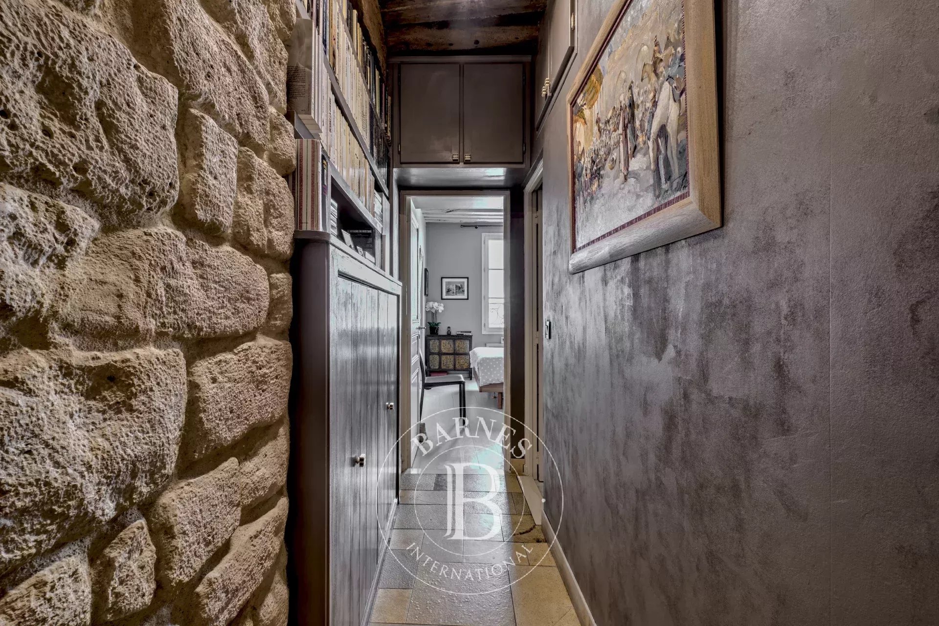 Daire Paris 4ème - picture 14