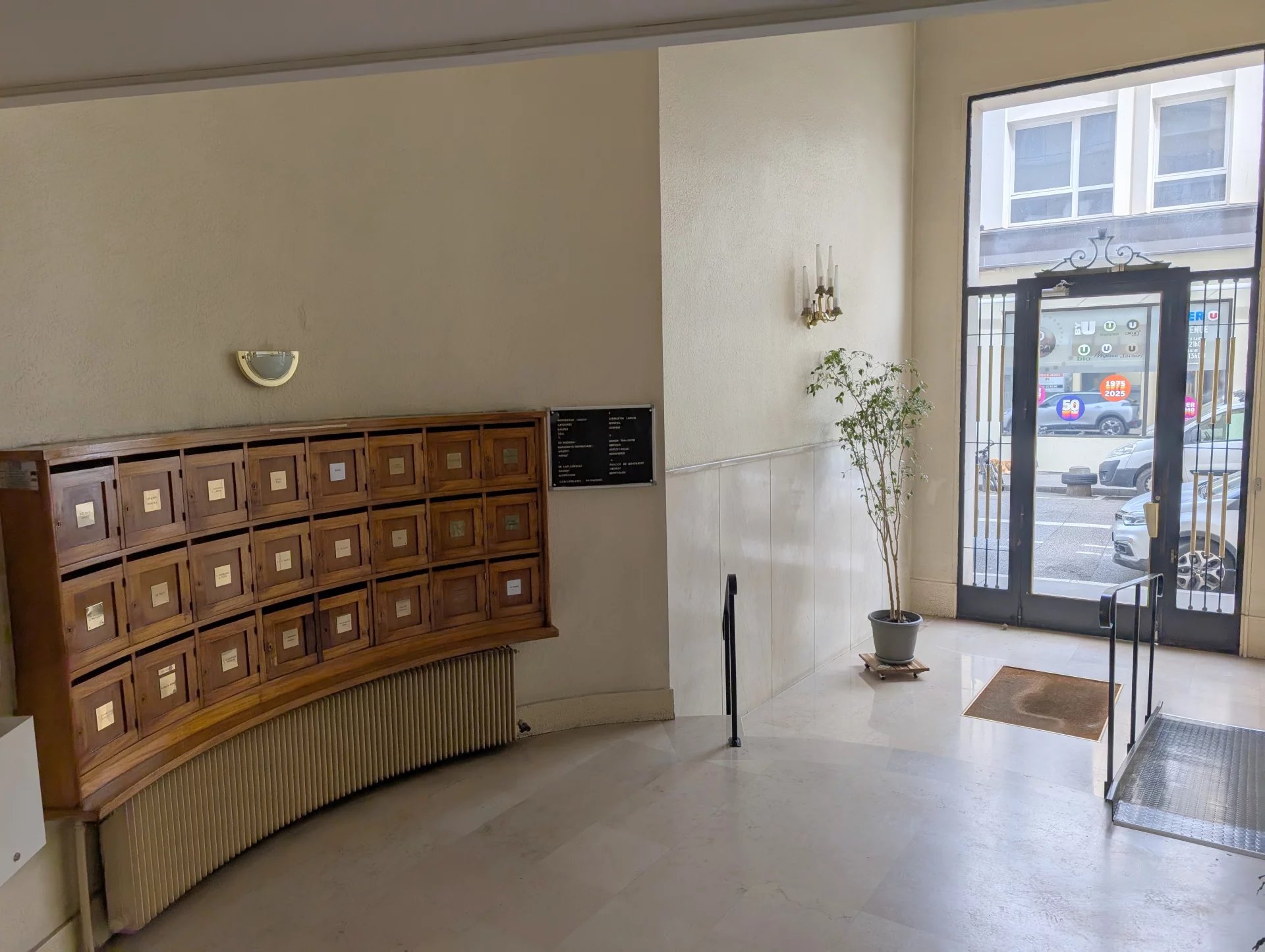 Agence immobilière de 