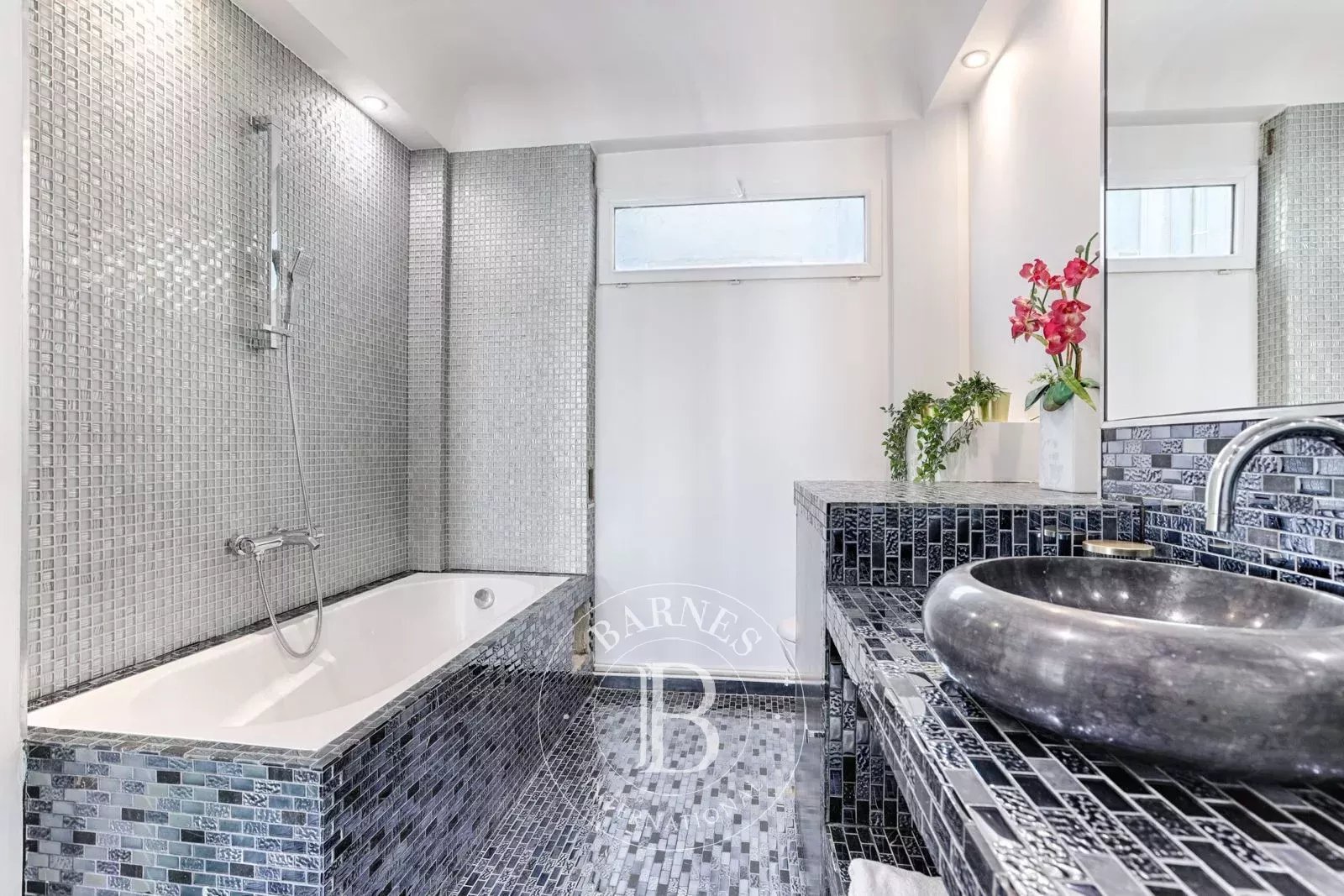 Daire Paris 8ème - picture 12