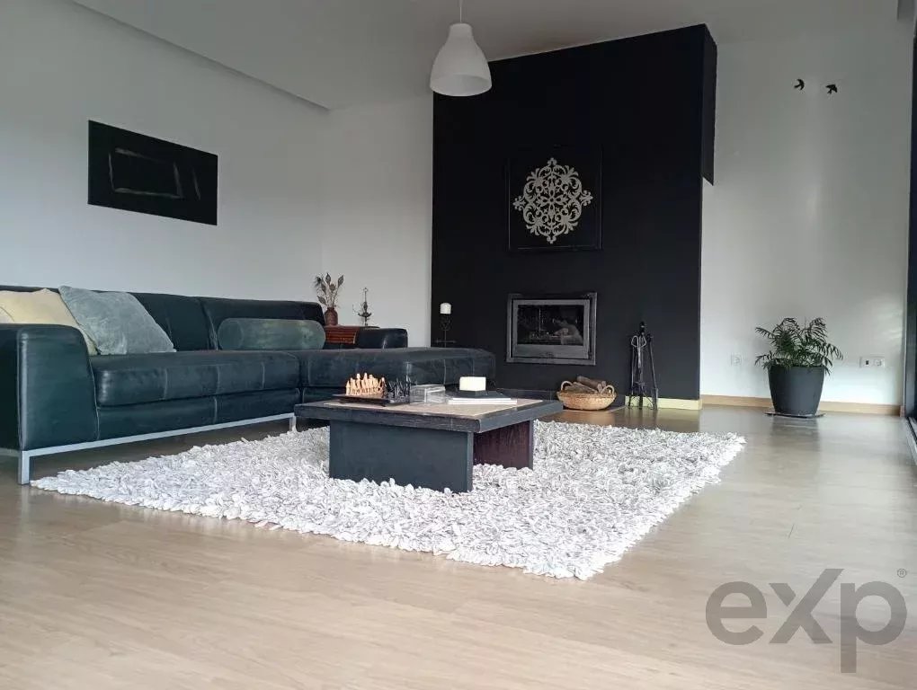 5-Bedroom Villa (2 x 3-Bedroom + 1 x 2-Bedroom Units) 86873882 image 42