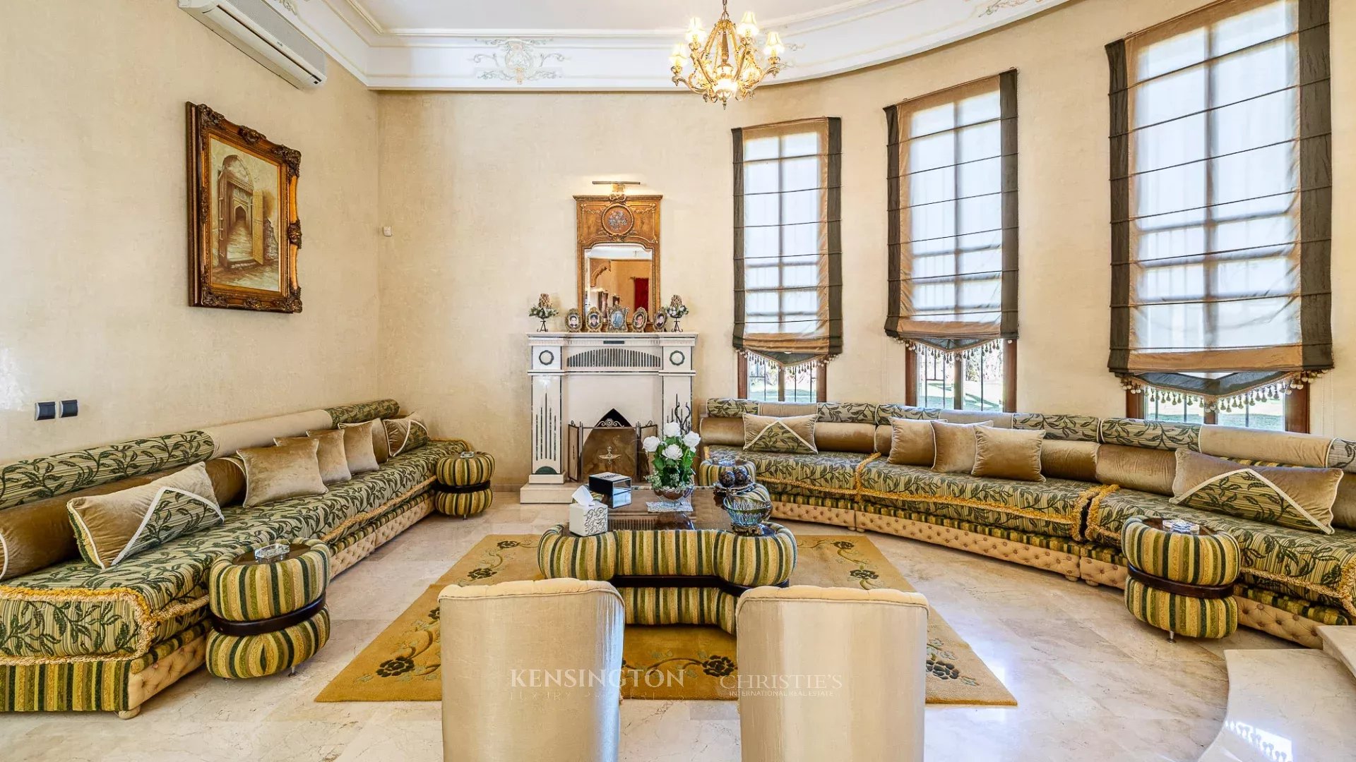 6 Bedroom Villa/Townhouse's Image 4