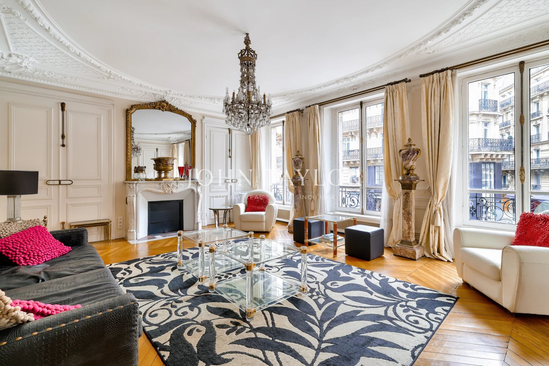 Sale Apartment Paris 6th Saint-Germain-des-Prés
