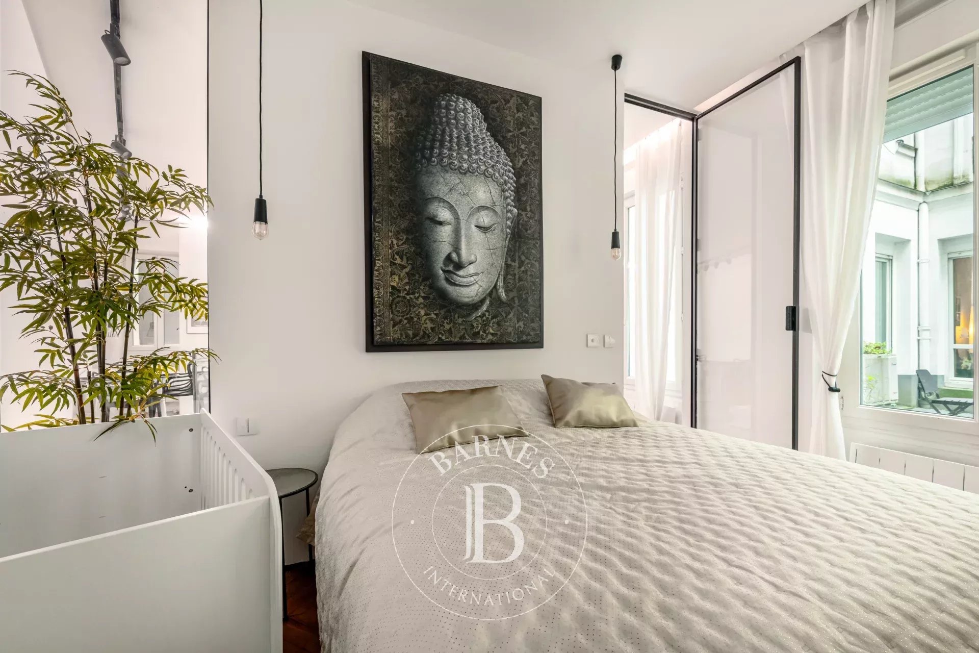 Daire Paris 8ème - picture 7