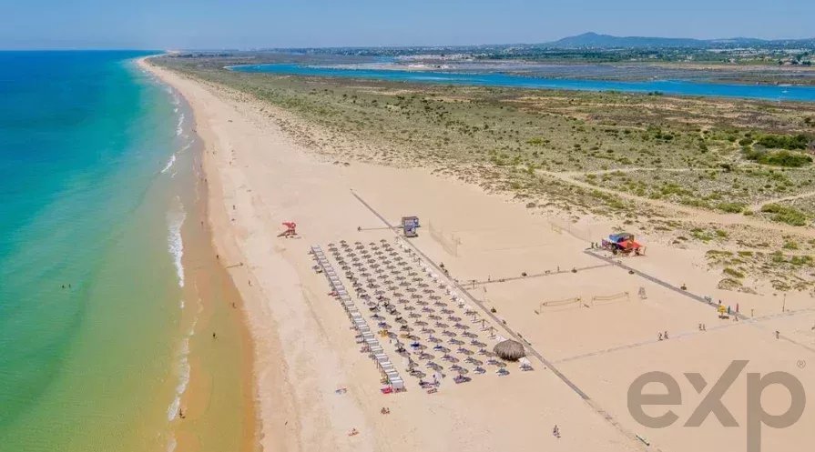 Urban Lot with Approved Project for 2 Semi-Detached Houses | Luz de Tavira 87014843 image 5