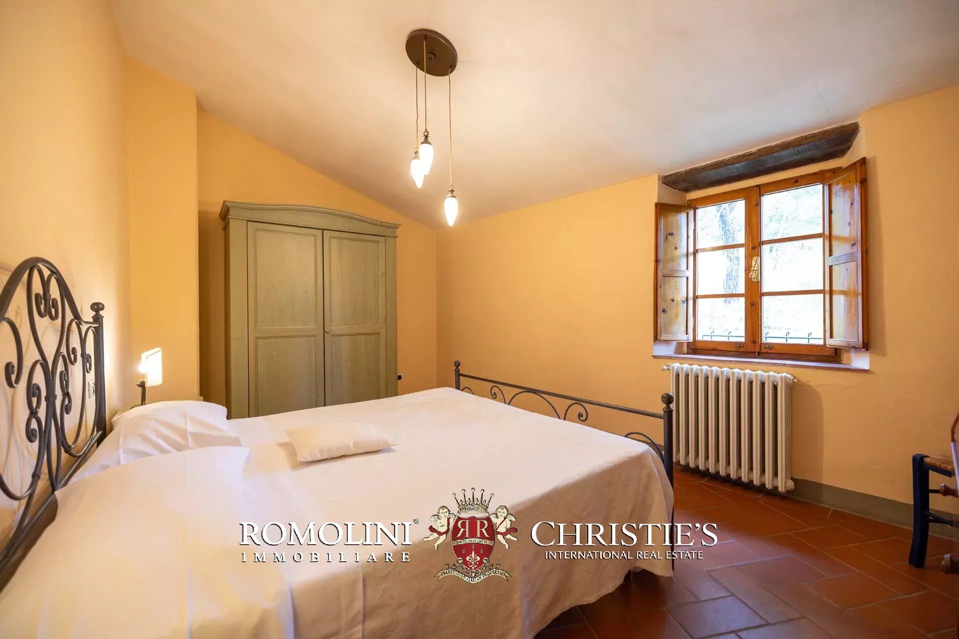 15 Bedroom Villa/Townhouse's Image 34