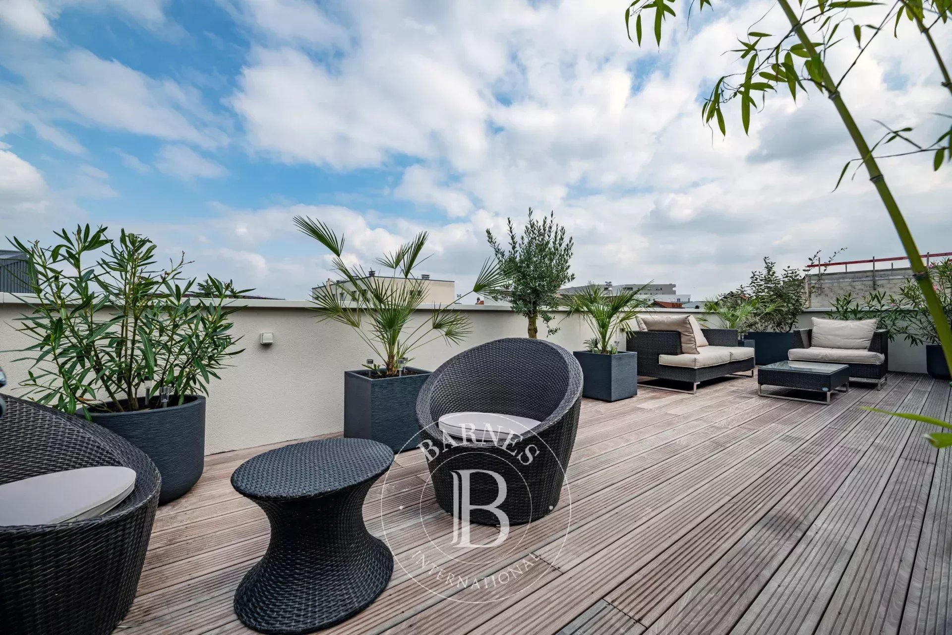 Daire Issy-les-Moulineaux - picture 24