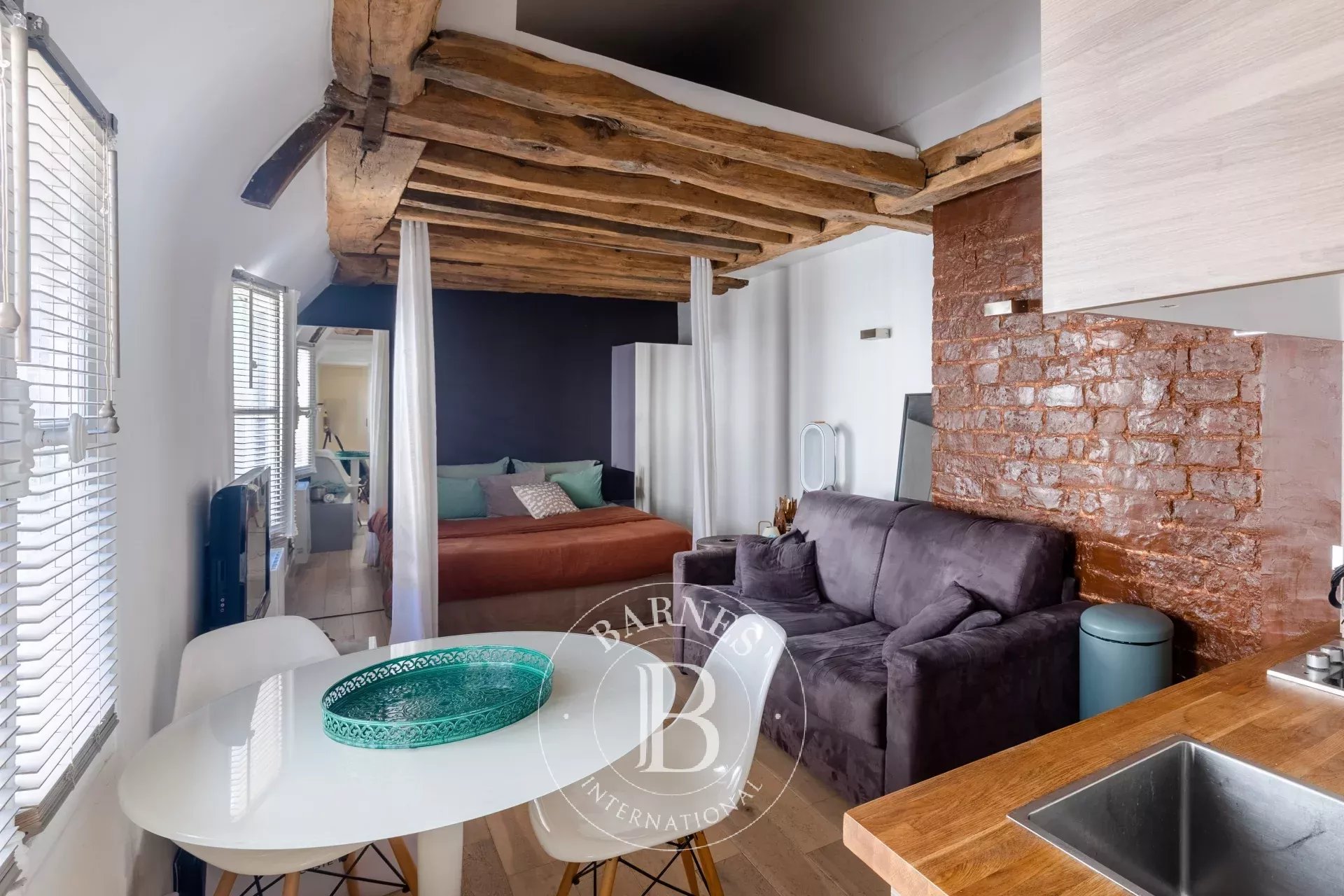 Daire Paris 4ème - picture 8