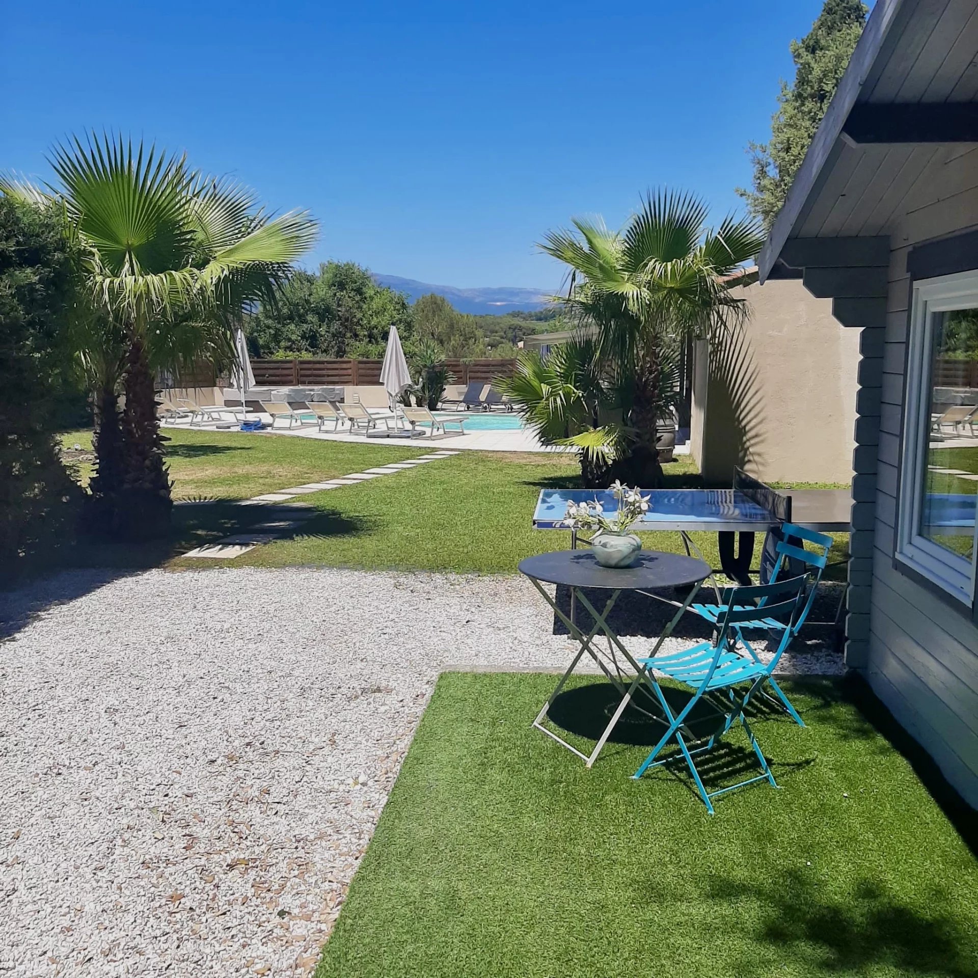 Le Cannet - Villa 8 pièces avec piscine/jardin + dependance — photo 19