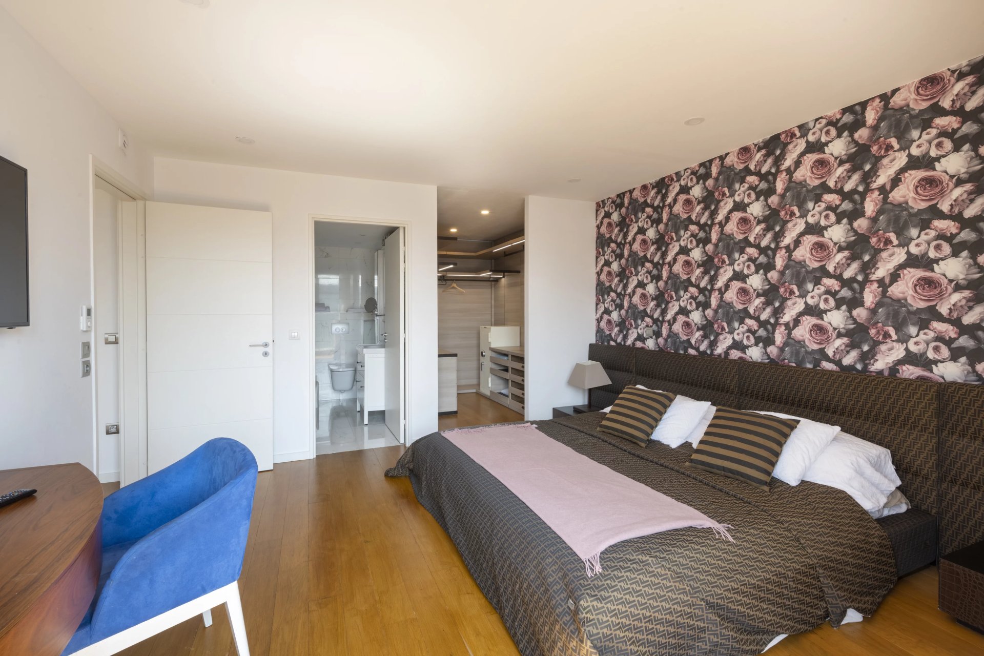 4 Bedroom Apartment/Flat's Image 11