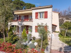 Vence – Charming Property Within Walking Distance of the Town Center — photo 1 of 7