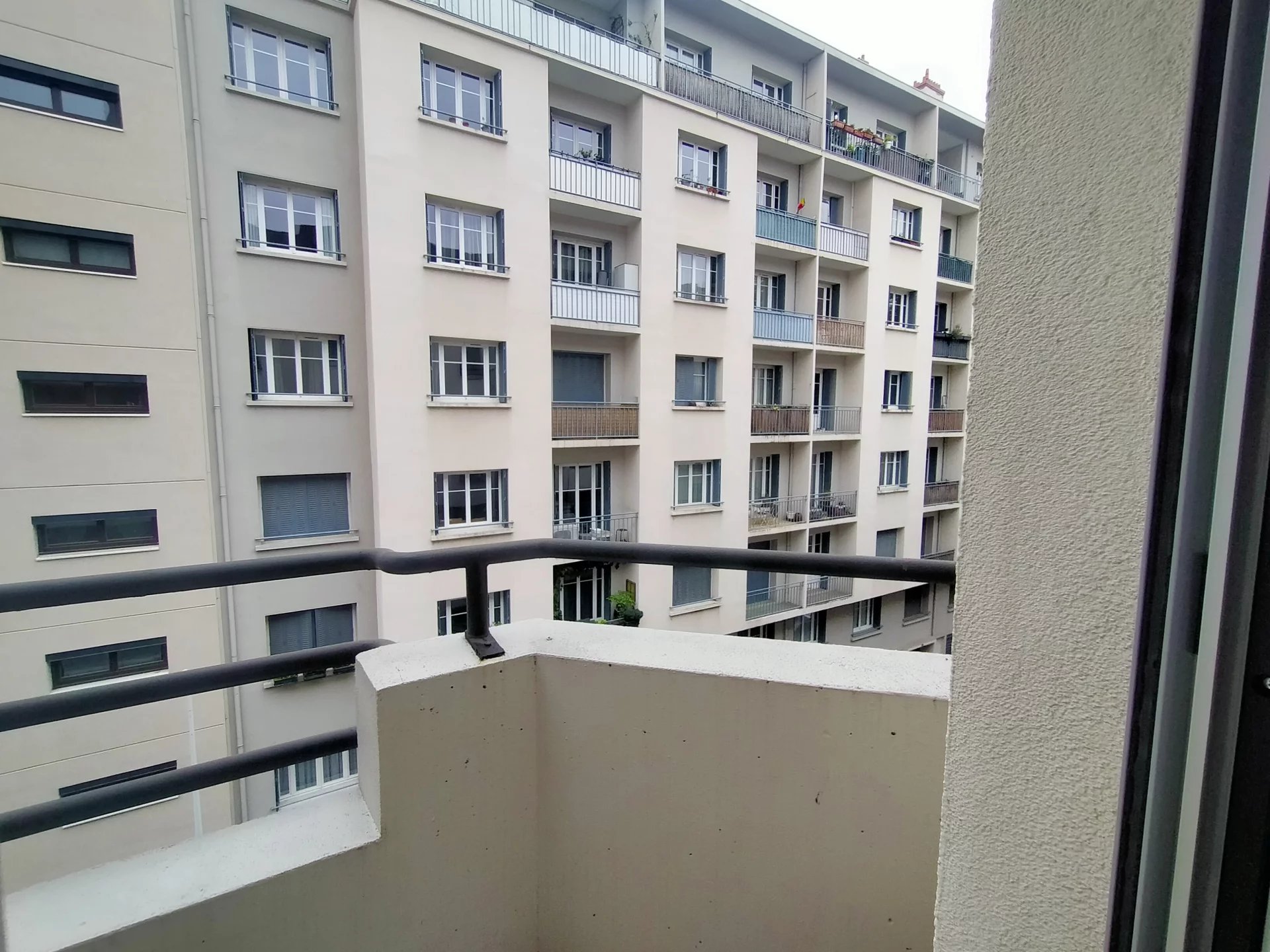 85842362 Location Lyon 3ème