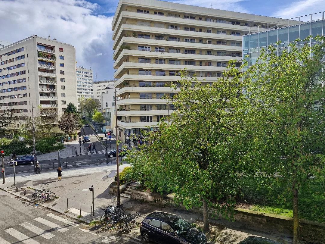 14° - PORTE DE VANVES - 2 PIECES ENSOLEILLE
