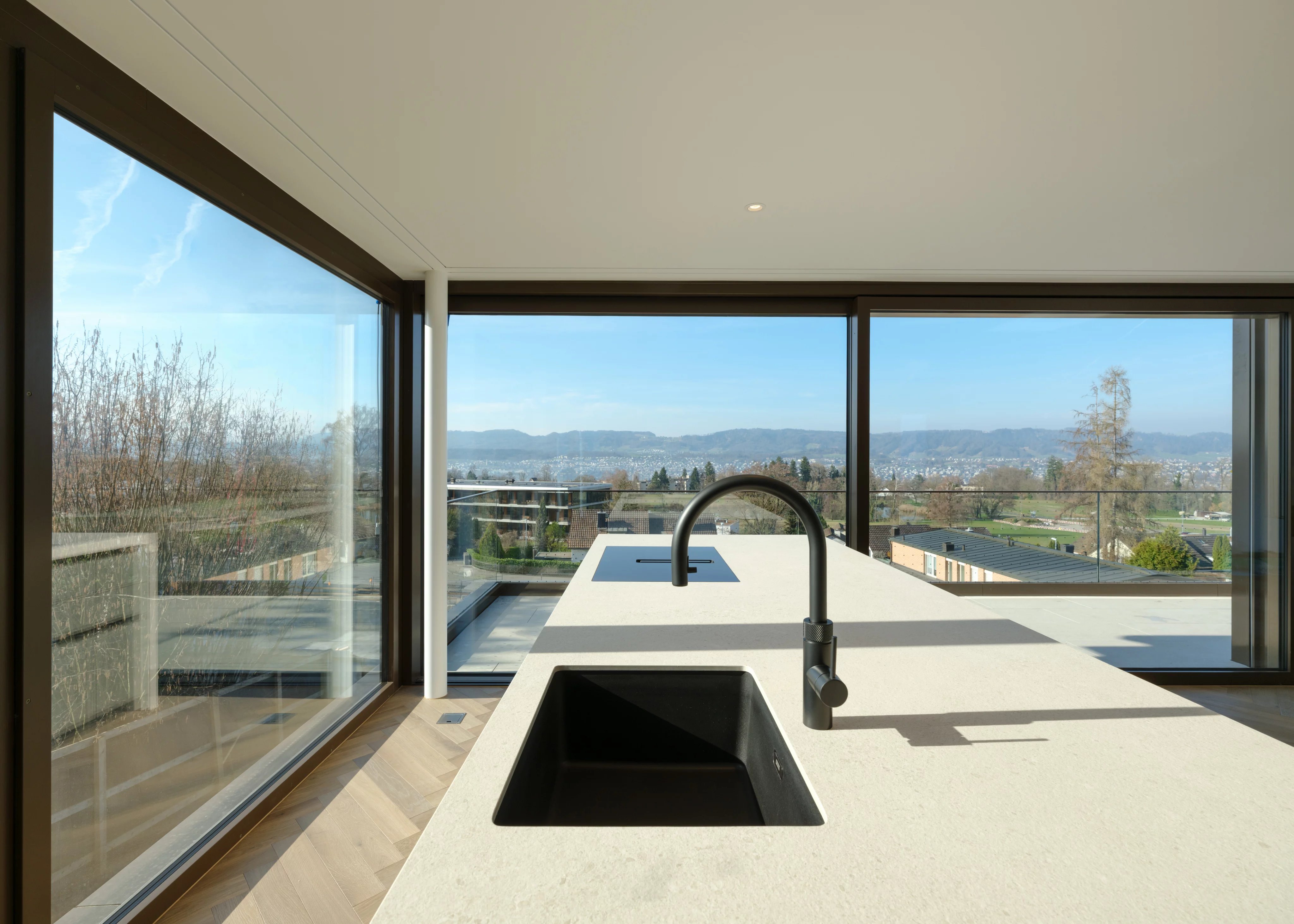 Exquisite Neubau-Attika