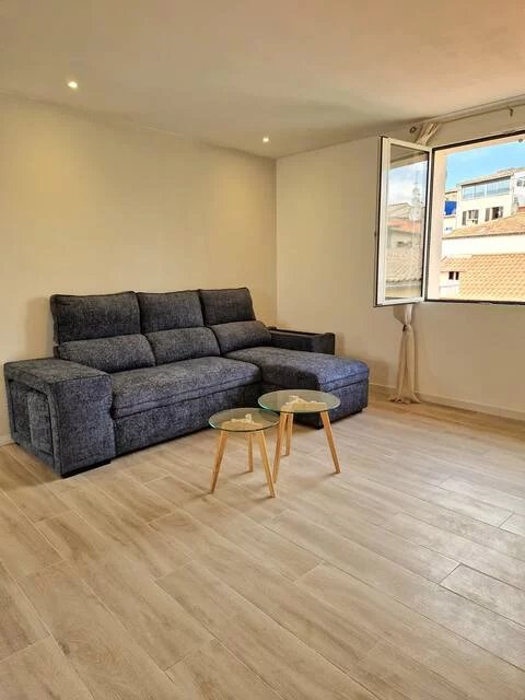 Vieil Antibes - Splendide F2 de 62 m²