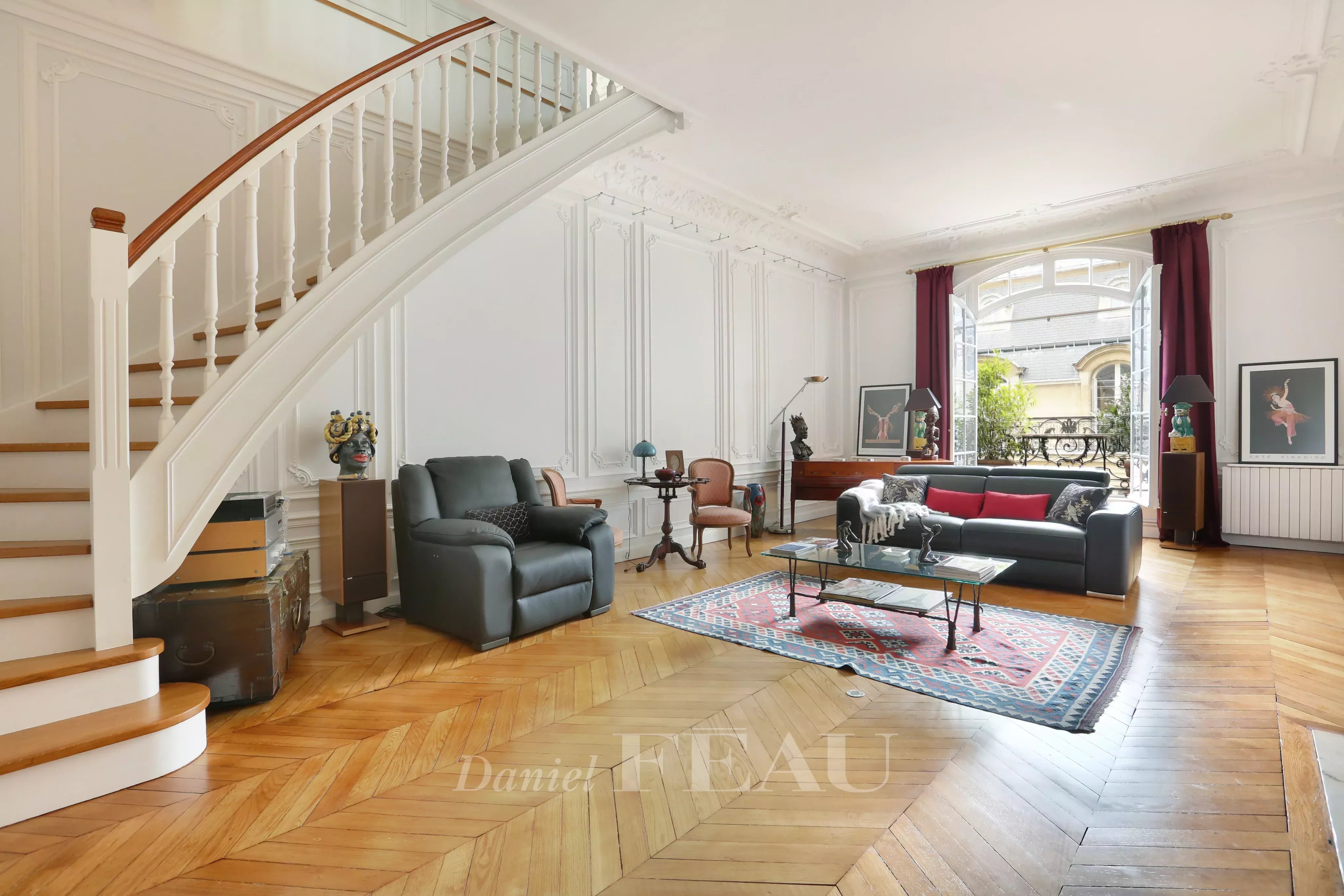 Sale Apartment Paris 16th