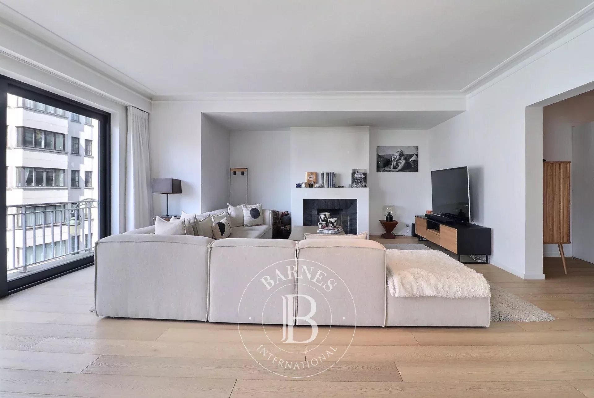 Bois de la Cambre - 4bedroom apartment + terrace + parking lot