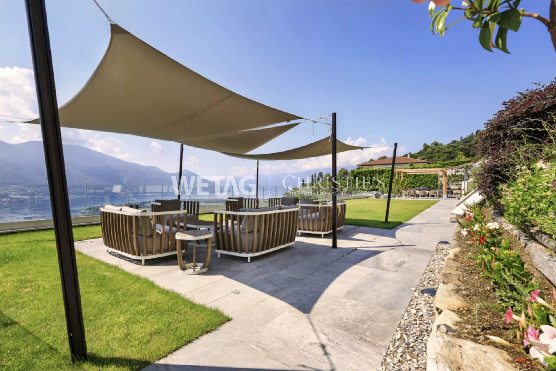 3 Bedroom Apartment/Flat's Image 3