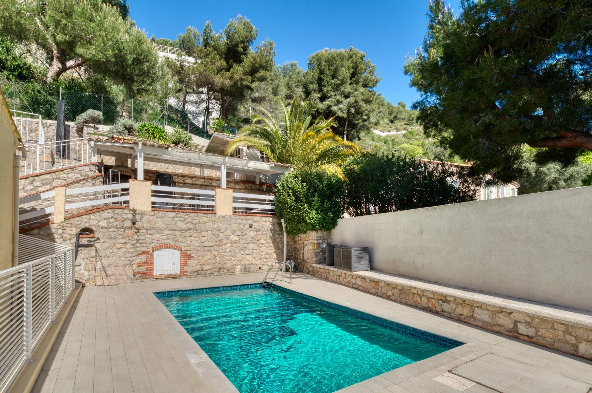 La Turbie - Unique villa top floor with pool and full privacy – Just minutes from Monaco