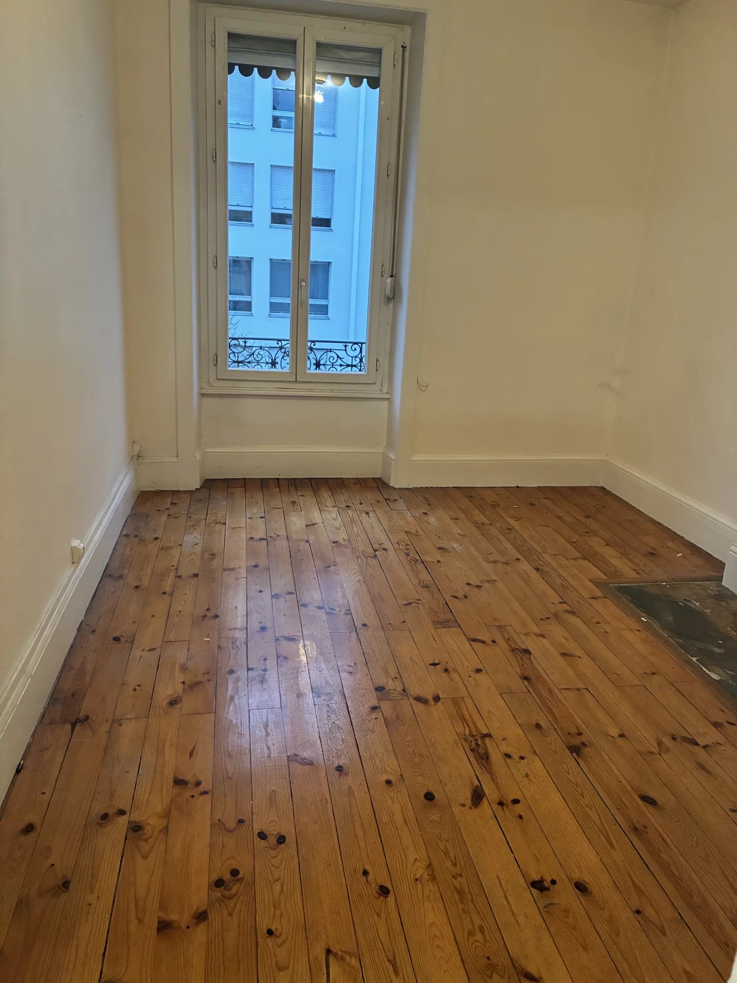 86457822 Location Lyon 3ème