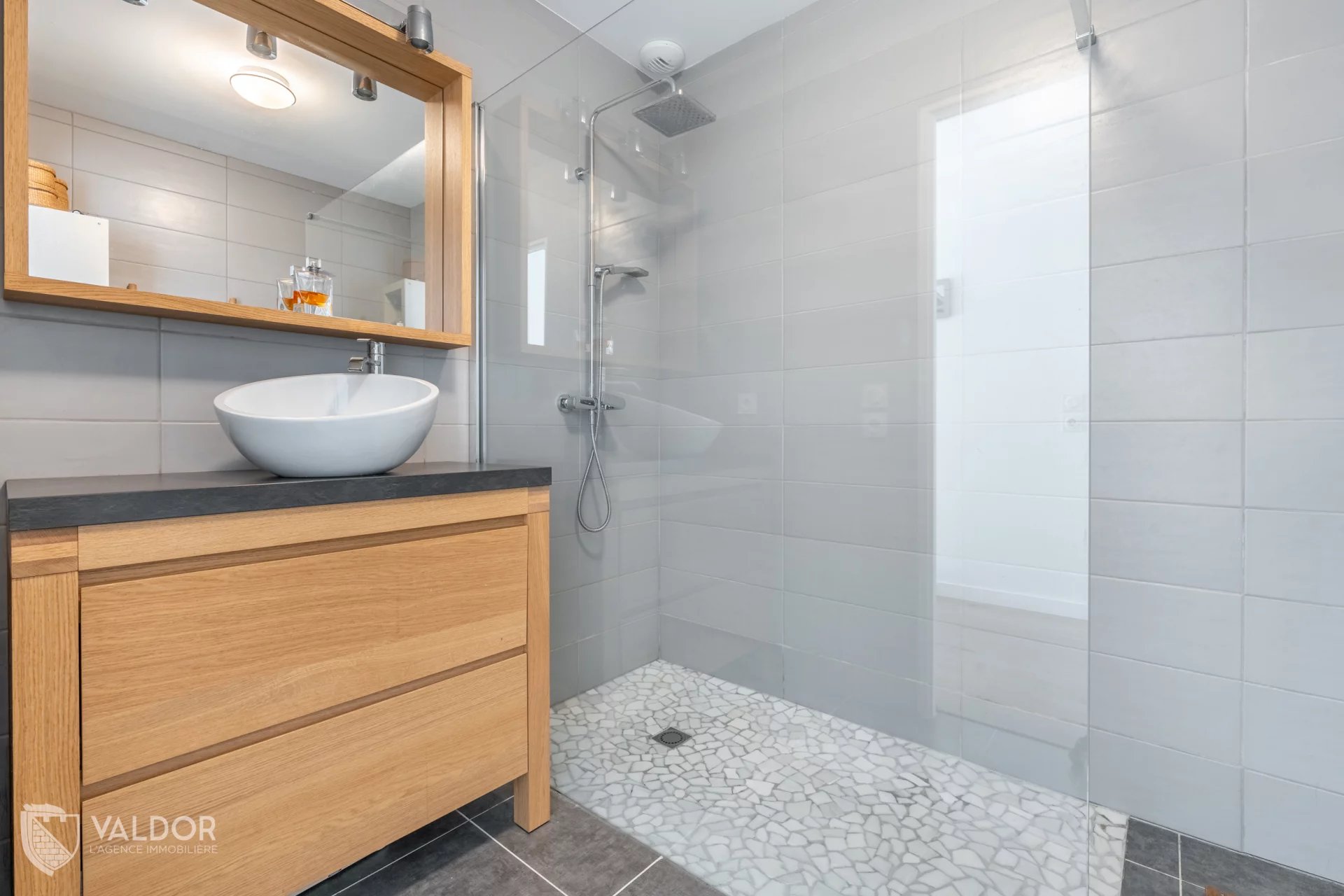 Maison de 120 m² avec piscine à Chasselay
