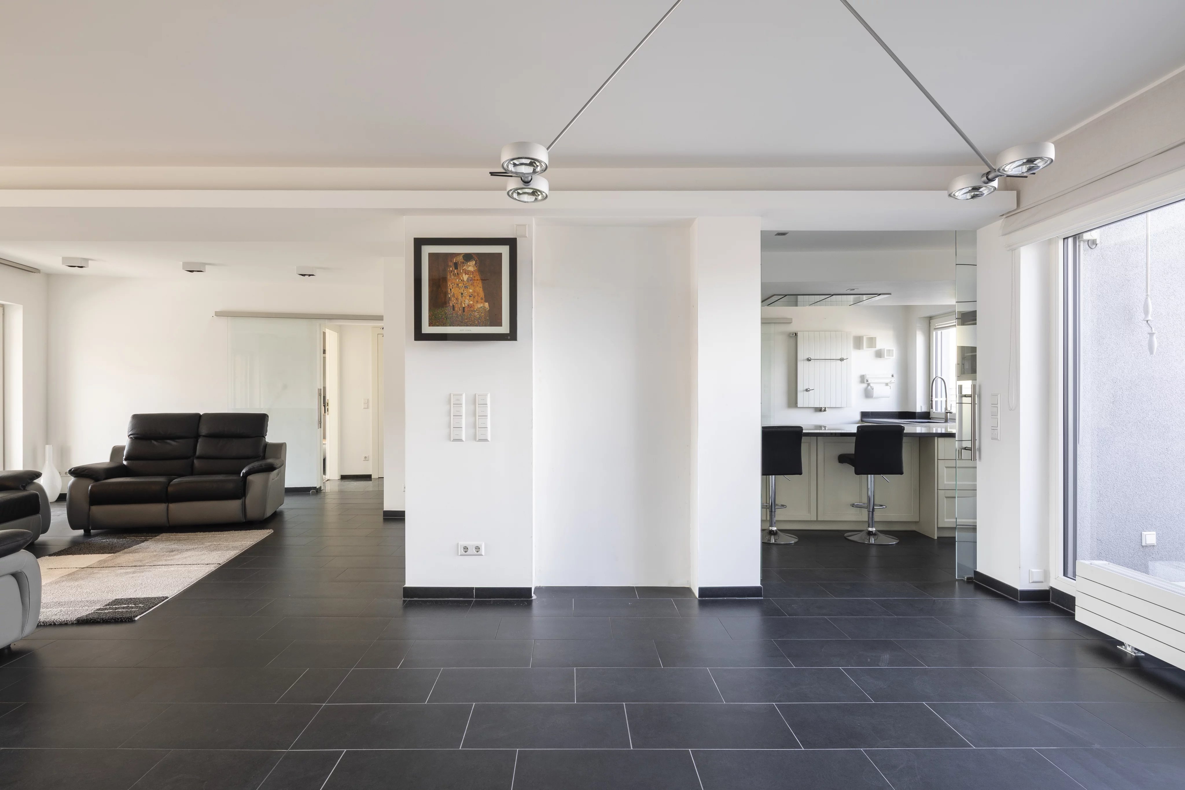 property-featured-image