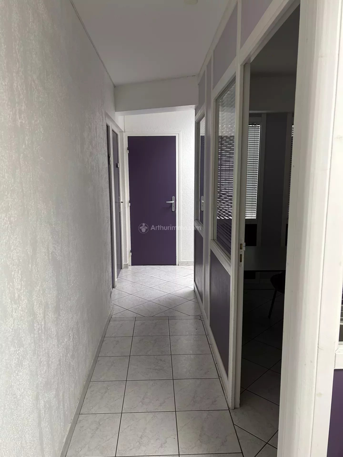 BUREAU 11 M² - COWORKING - Photo 3