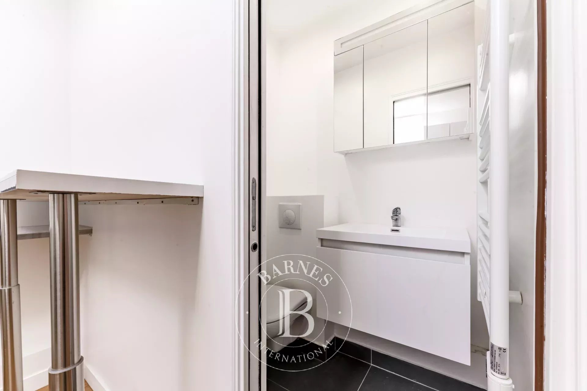 Daire Paris 8ème - picture 7