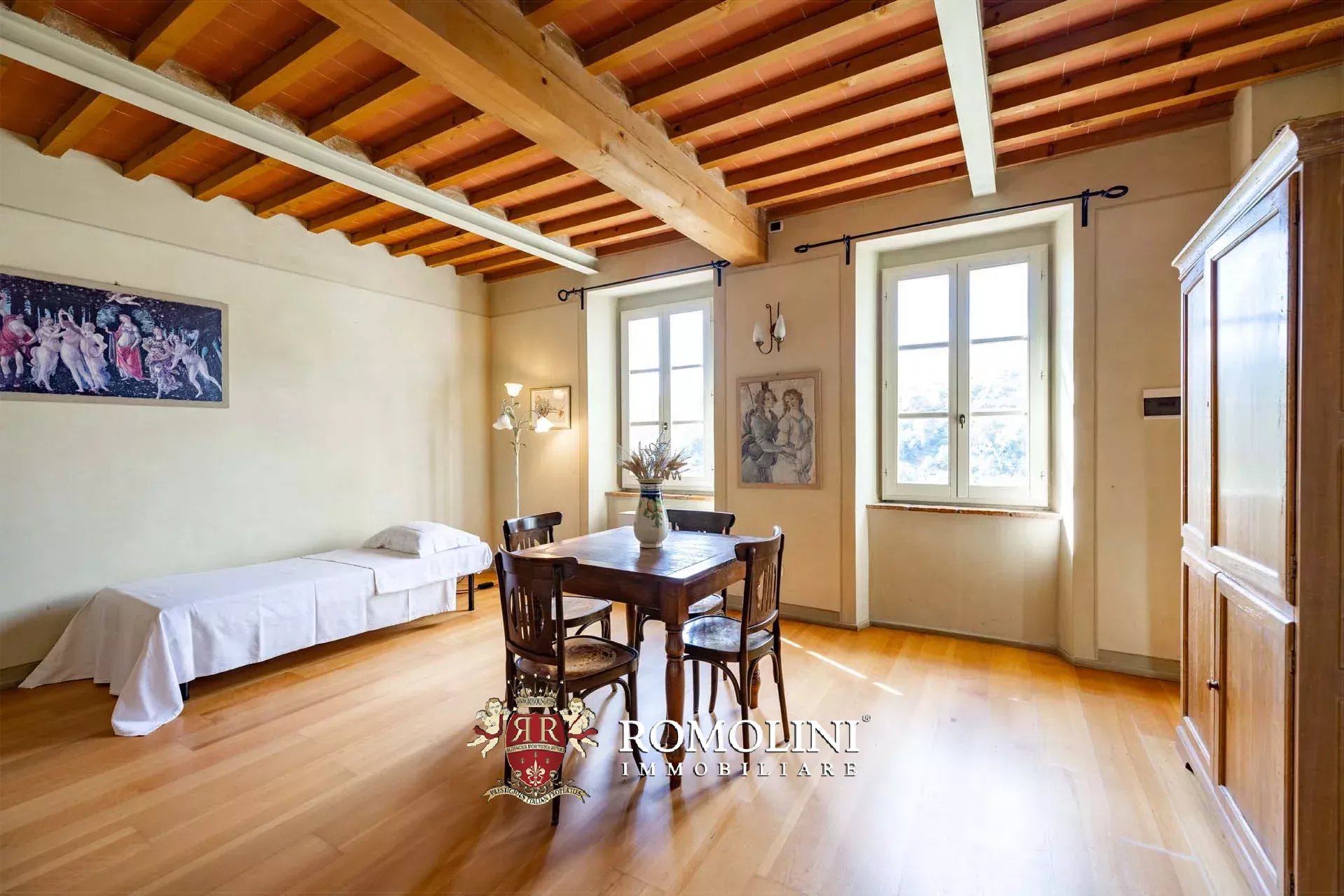 15 Bedroom Villa/Townhouse's Image 71