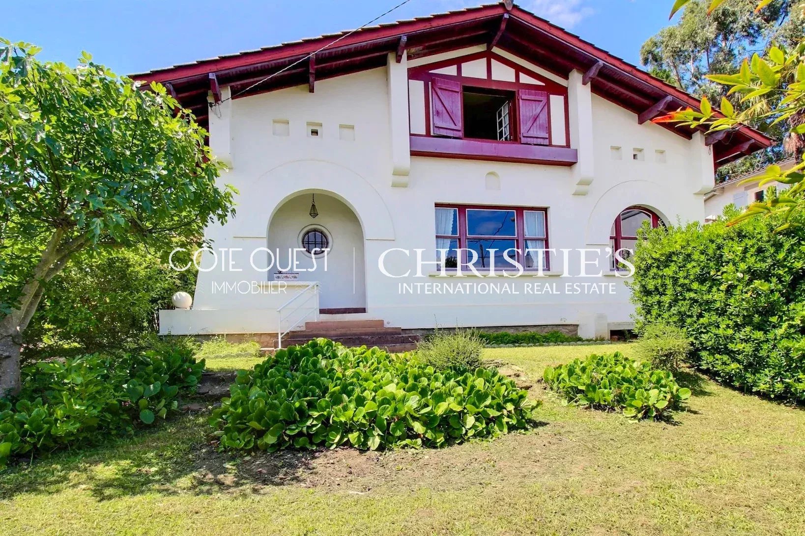 For sale Saint-Jean-de-Luz - A town house to renovate