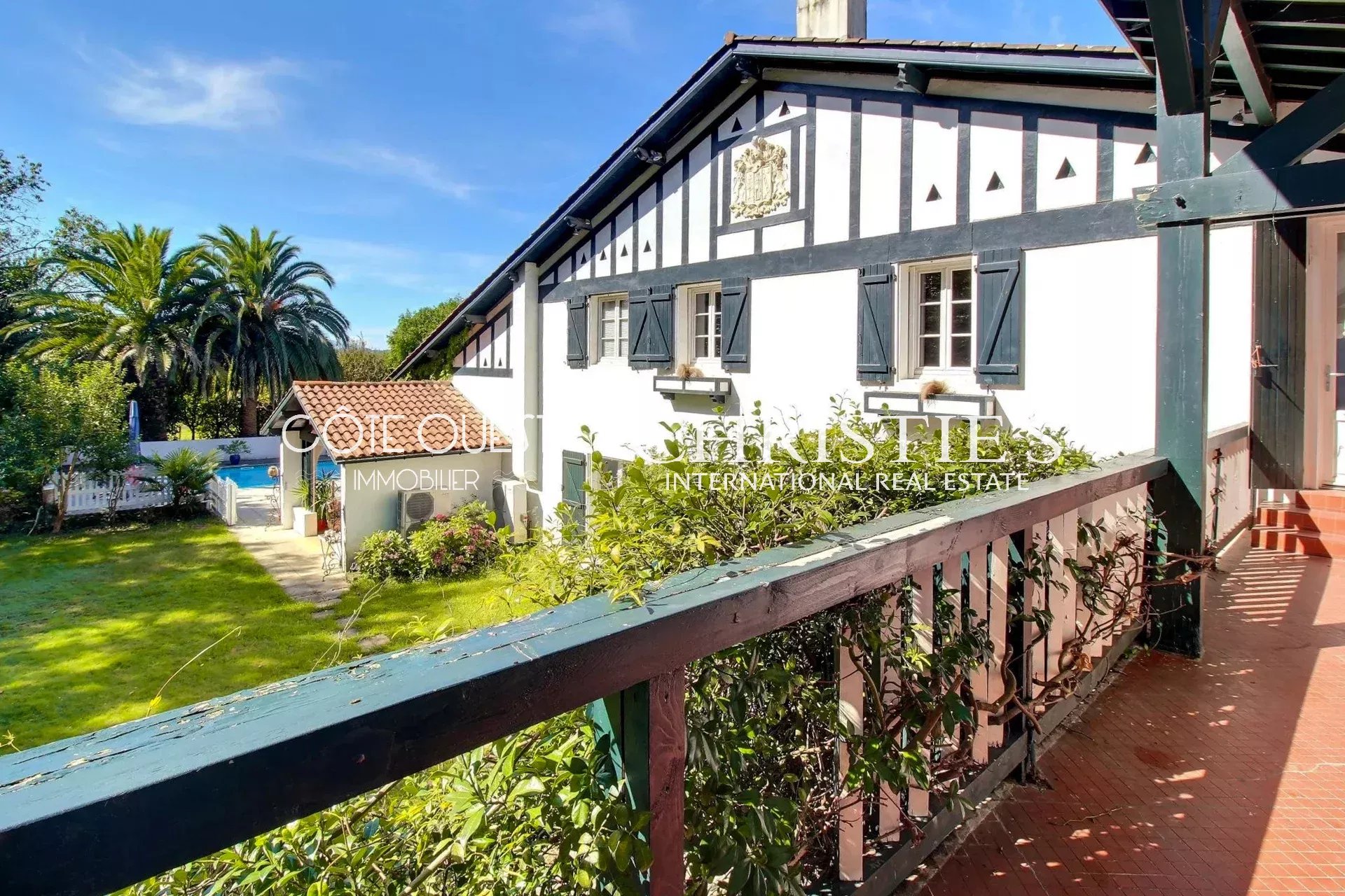 6 Bedroom Villa/Townhouse's Image 11