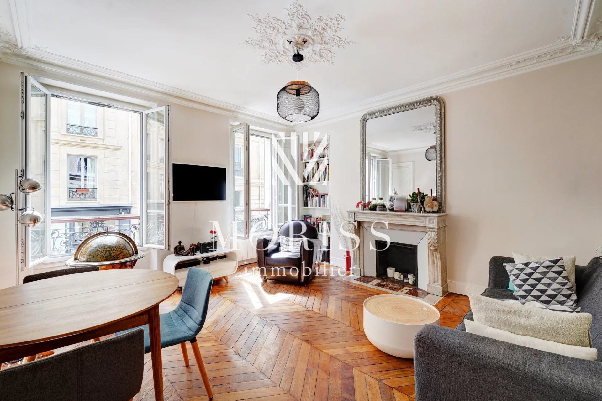 PARIS XVII - BATIGNOLLES - APPARTEMENT 3 PIECES 2 CHAMBRES - Image 1