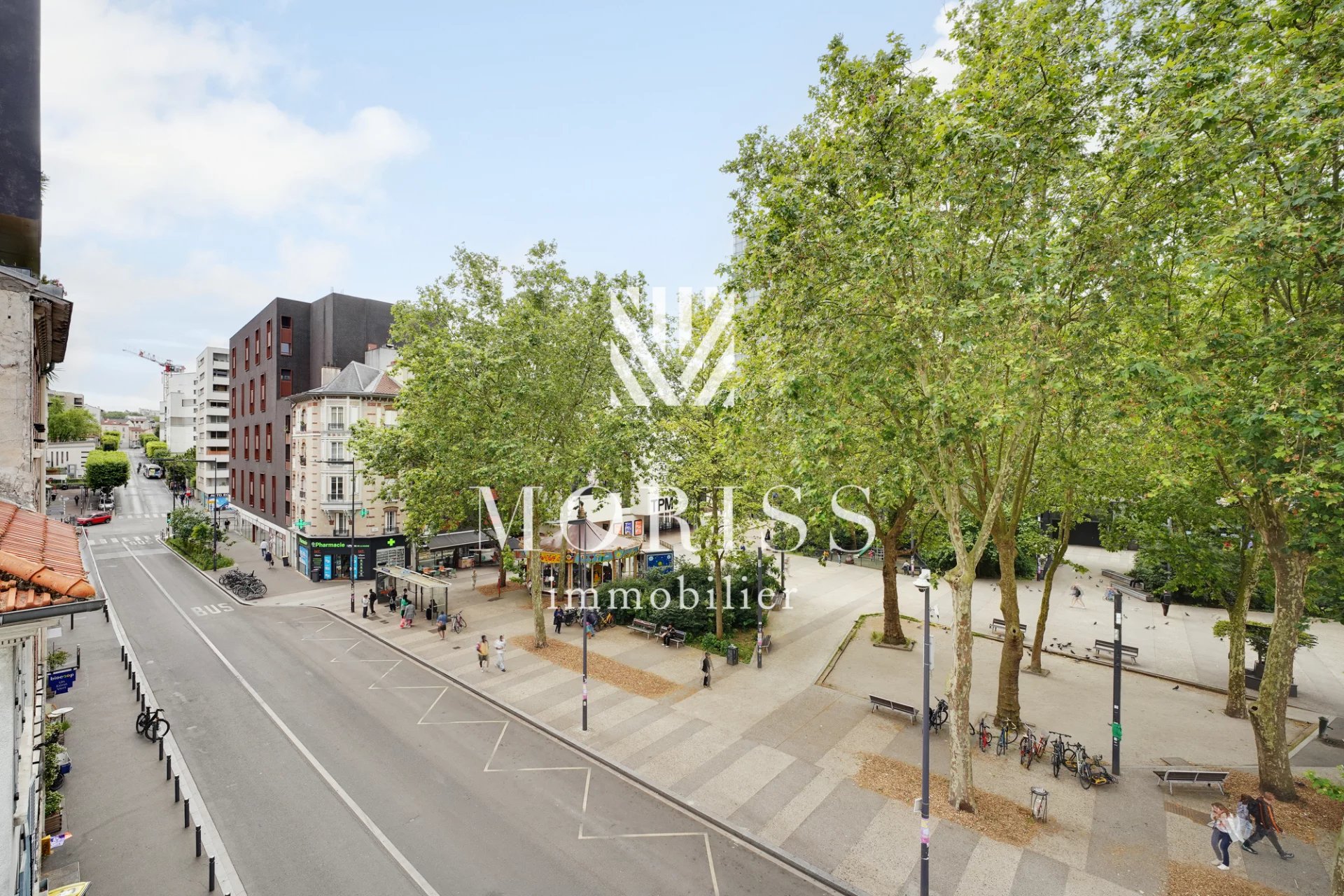 APPARTEMENT 2 PIECES 32M2 PONDEREE - AU PIED DE LA MAIRIE DE MON - Image Array