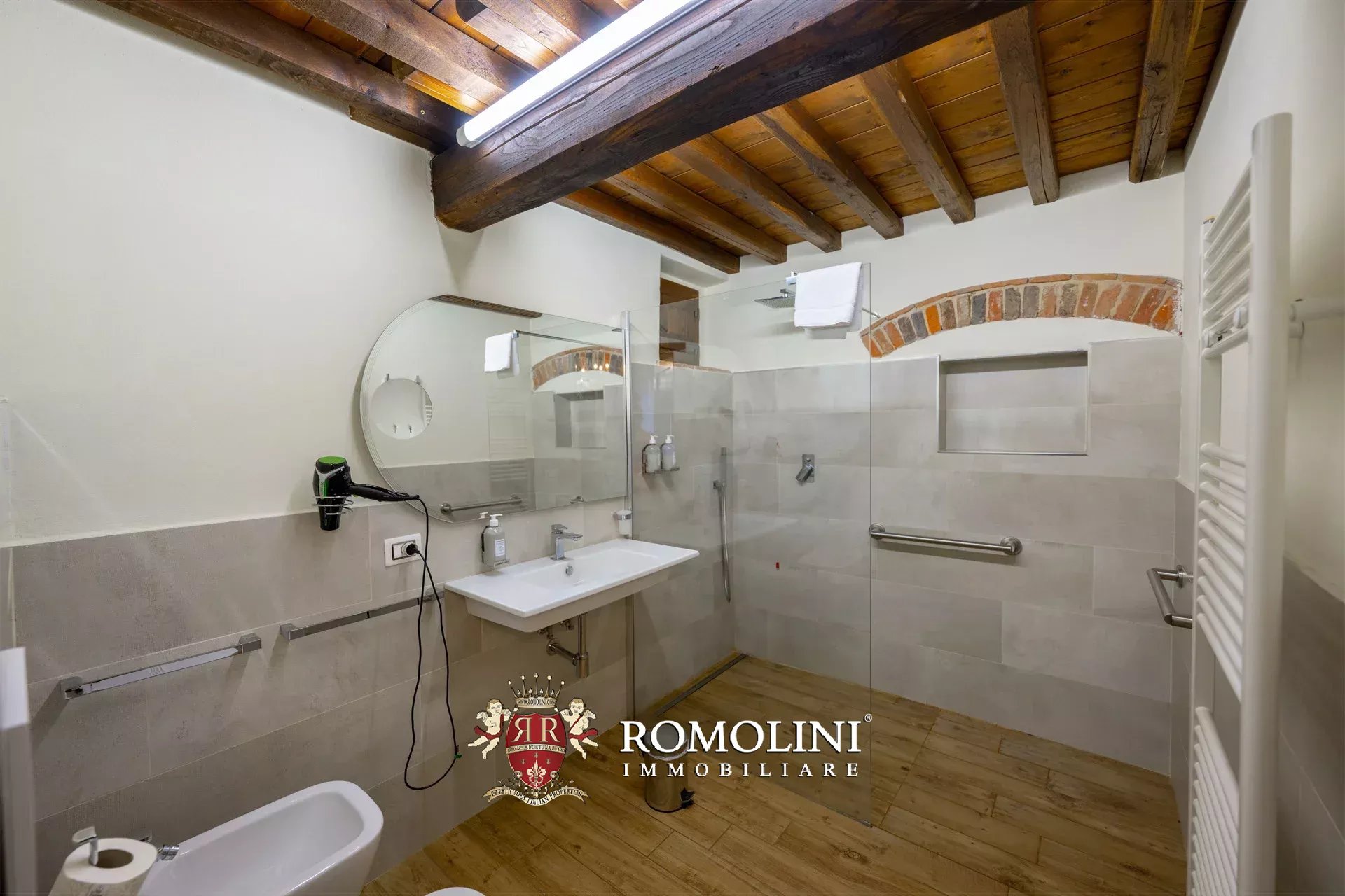 16 Bedroom Villa/Townhouse's Image 85