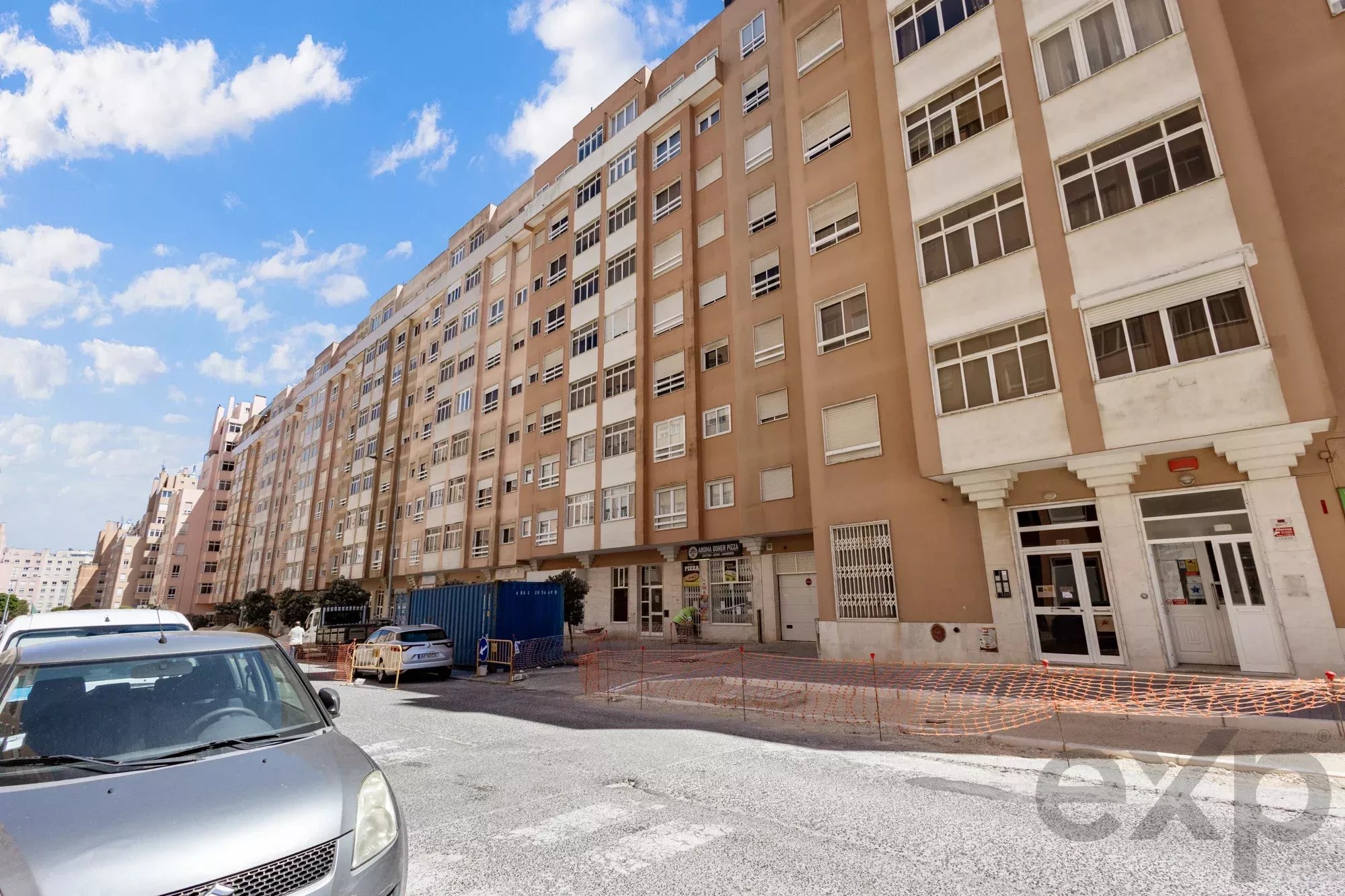 Excelente T2 Remodelado 87088531 image 25