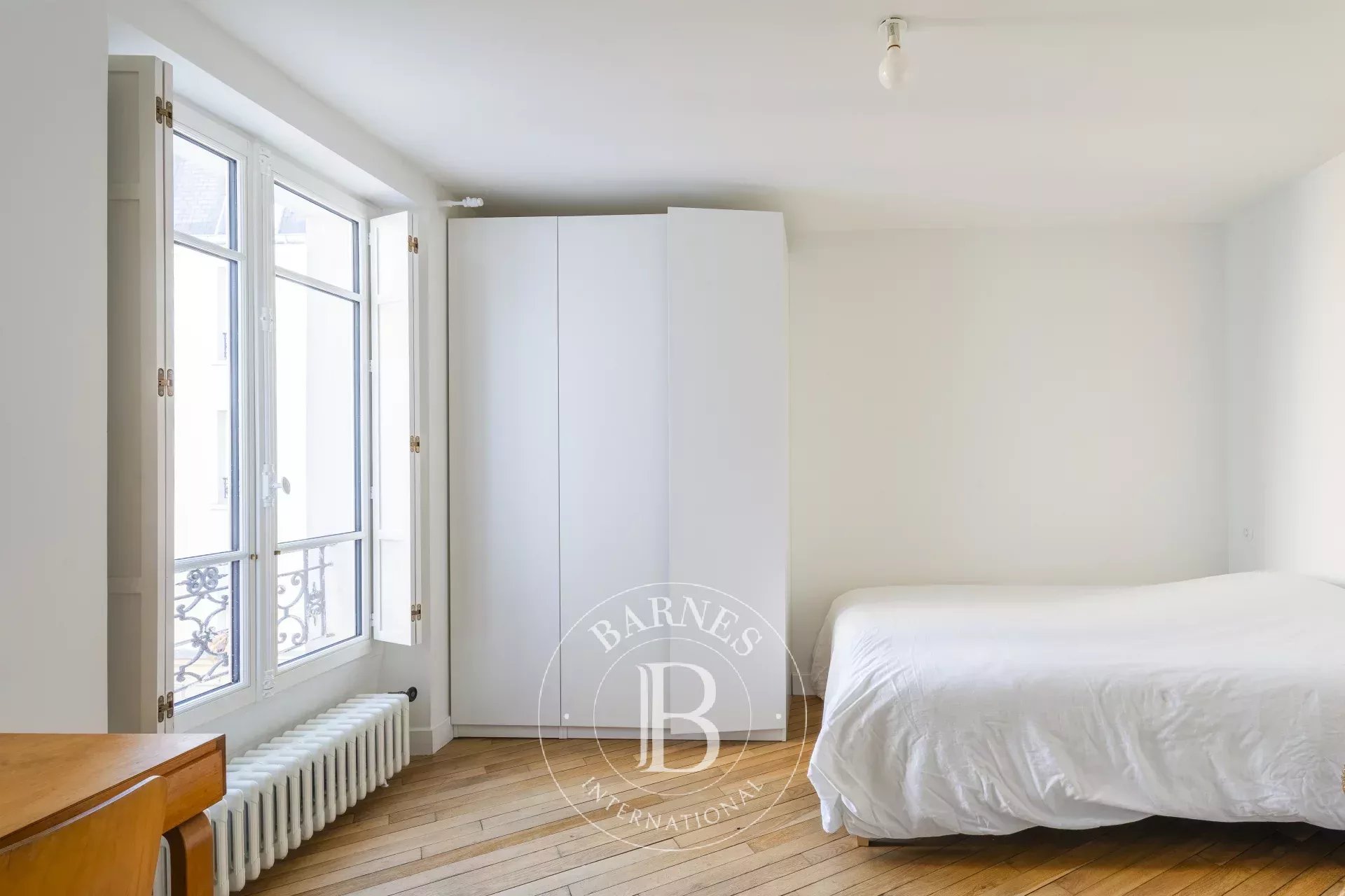 Daire Paris 10ème - picture 12