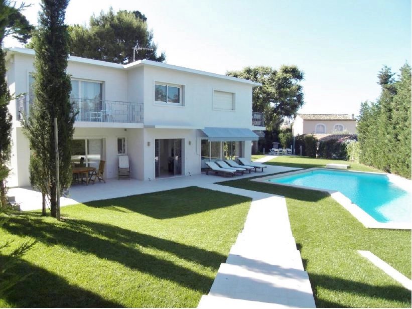 BEAUTIFUL RENOVATED VILLA - SEASONNAL RENTAL