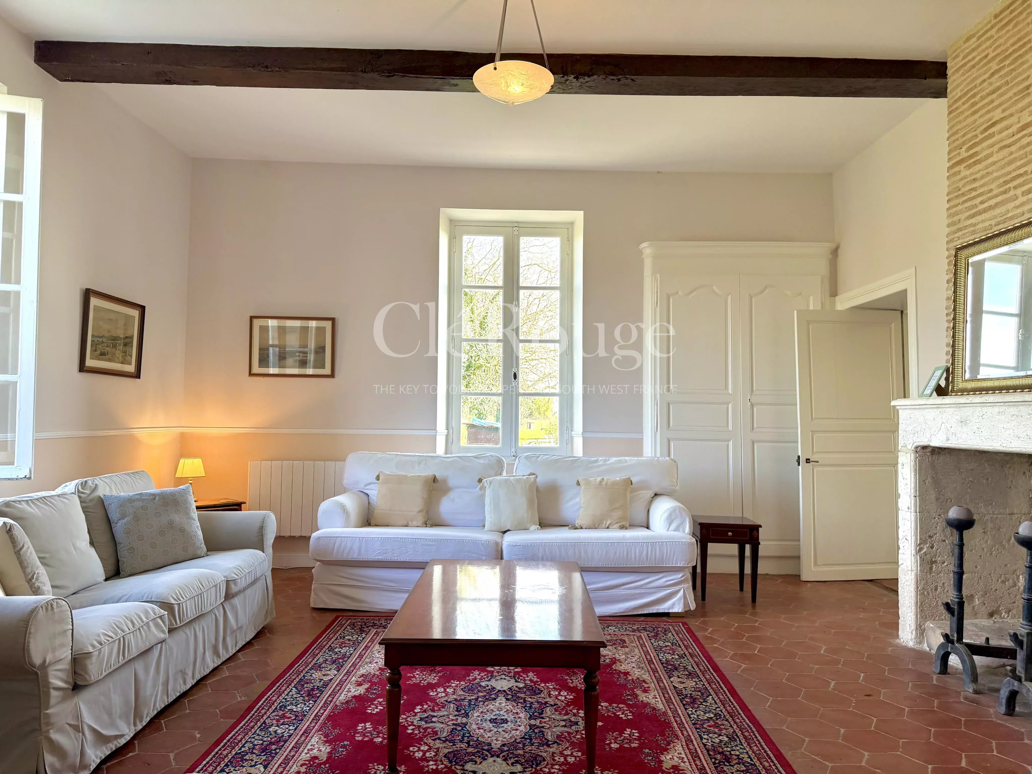 Elégante propriété en pierre avec 2 gîtes, piscine et grange située dans le triangle d'or entre Duras et Eymet