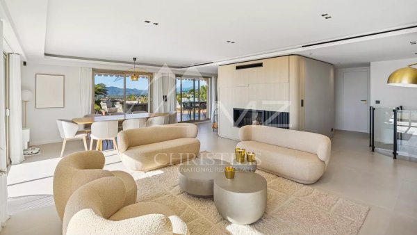 Discover this exceptional property located on the hills of residential Cannet — photo 5