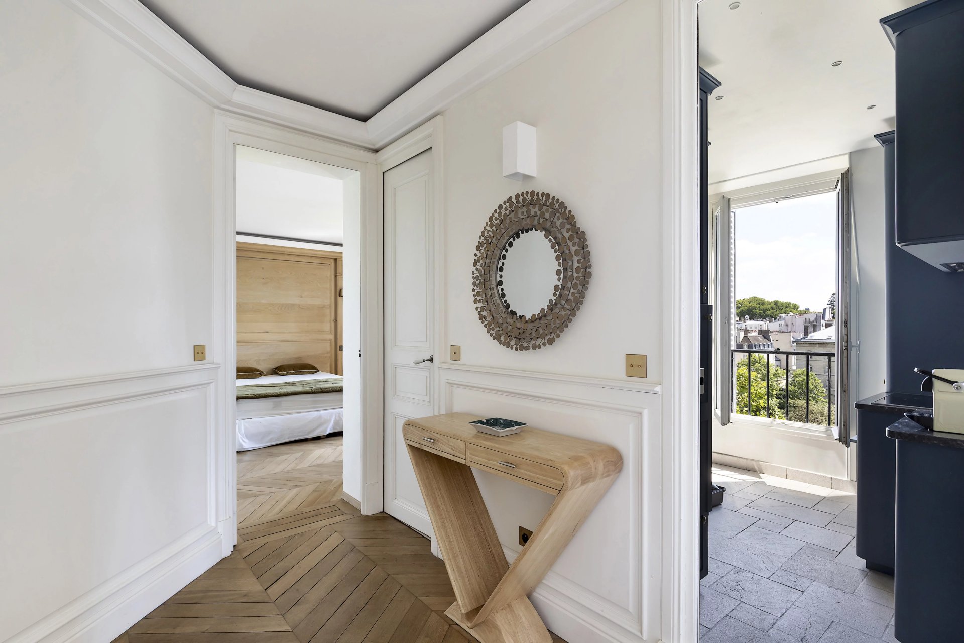 1 Bedroom Apartment/Flat's Image 3