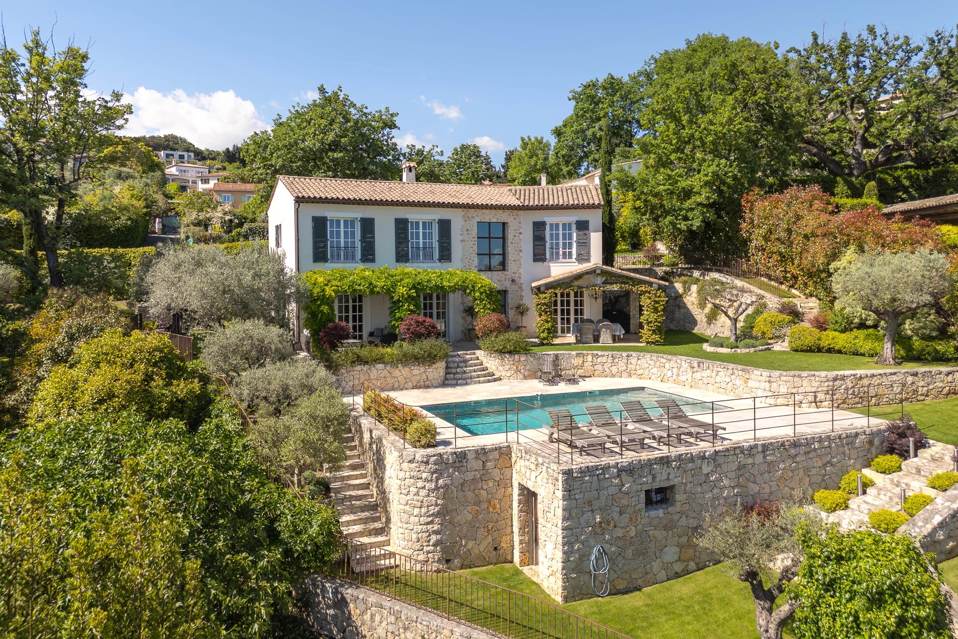 Sale House Châteauneuf-Grasse