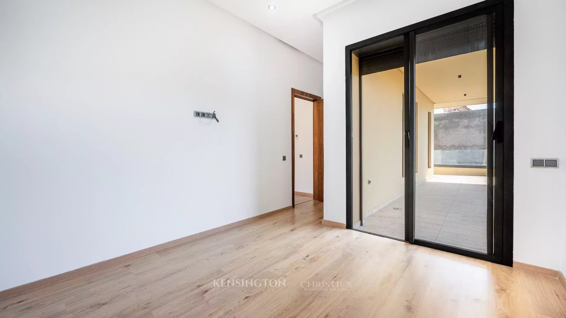 5 Bedroom Villa/Townhouse's Image 15