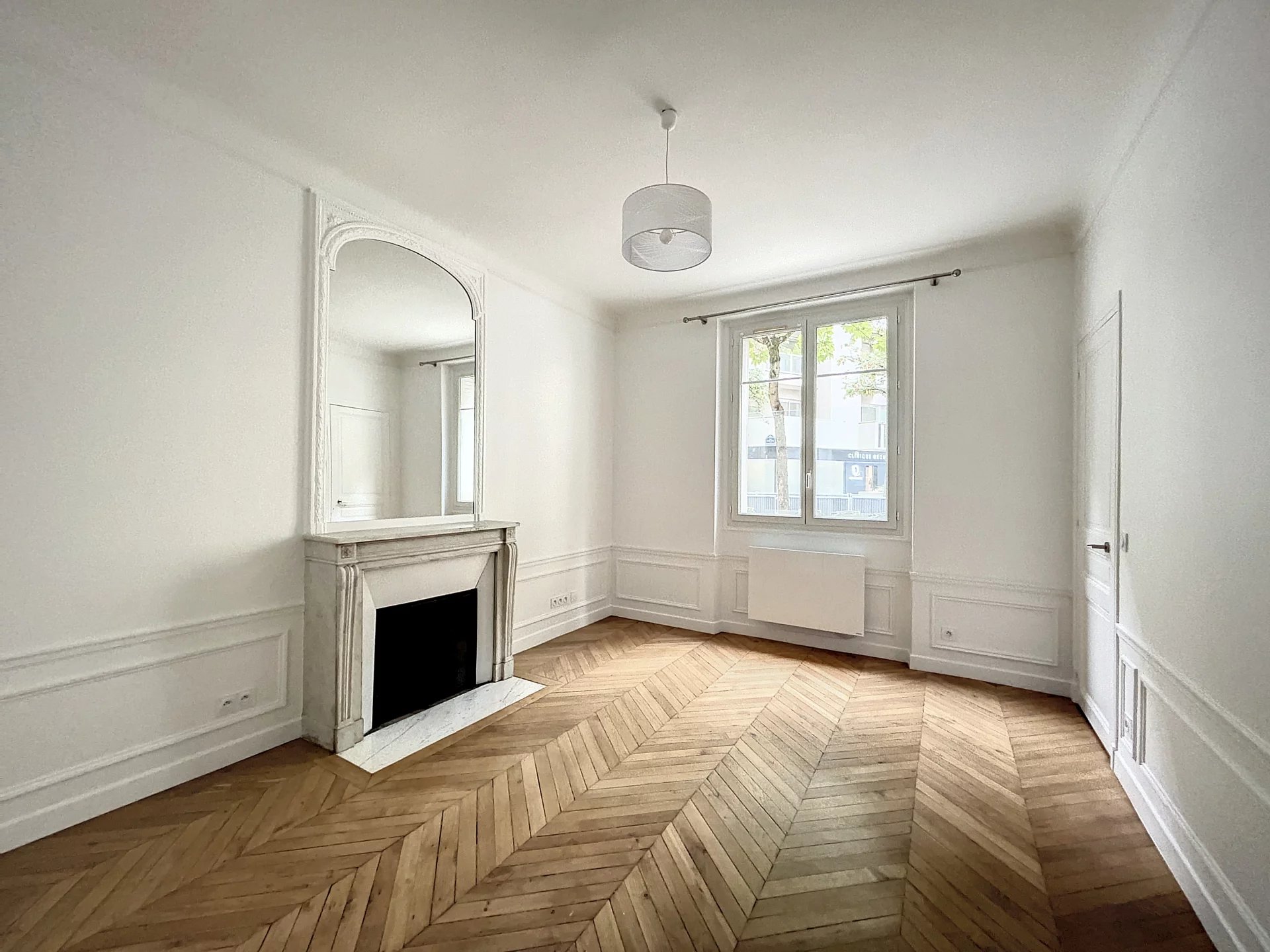 Le service location de la maison BARNES vous présente ce bien : - picture 1