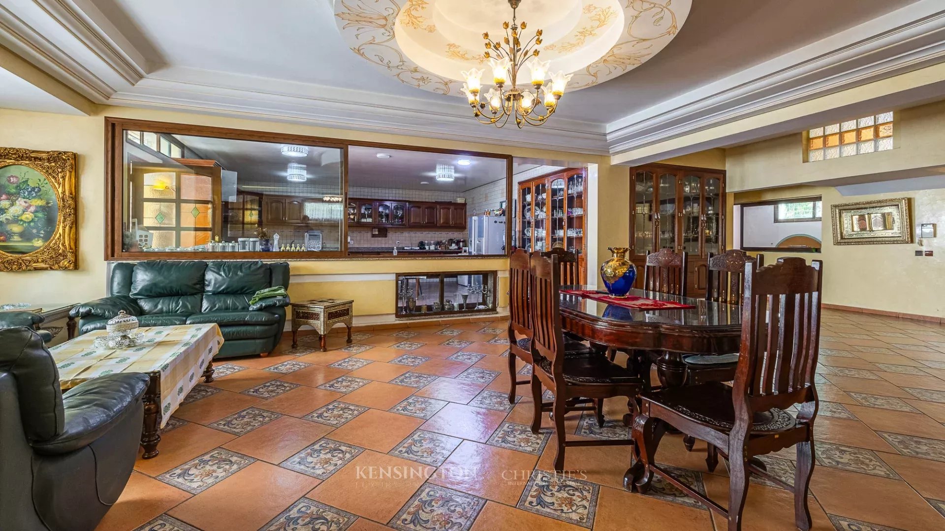 4 Bedroom Villa/Townhouse's Image 16