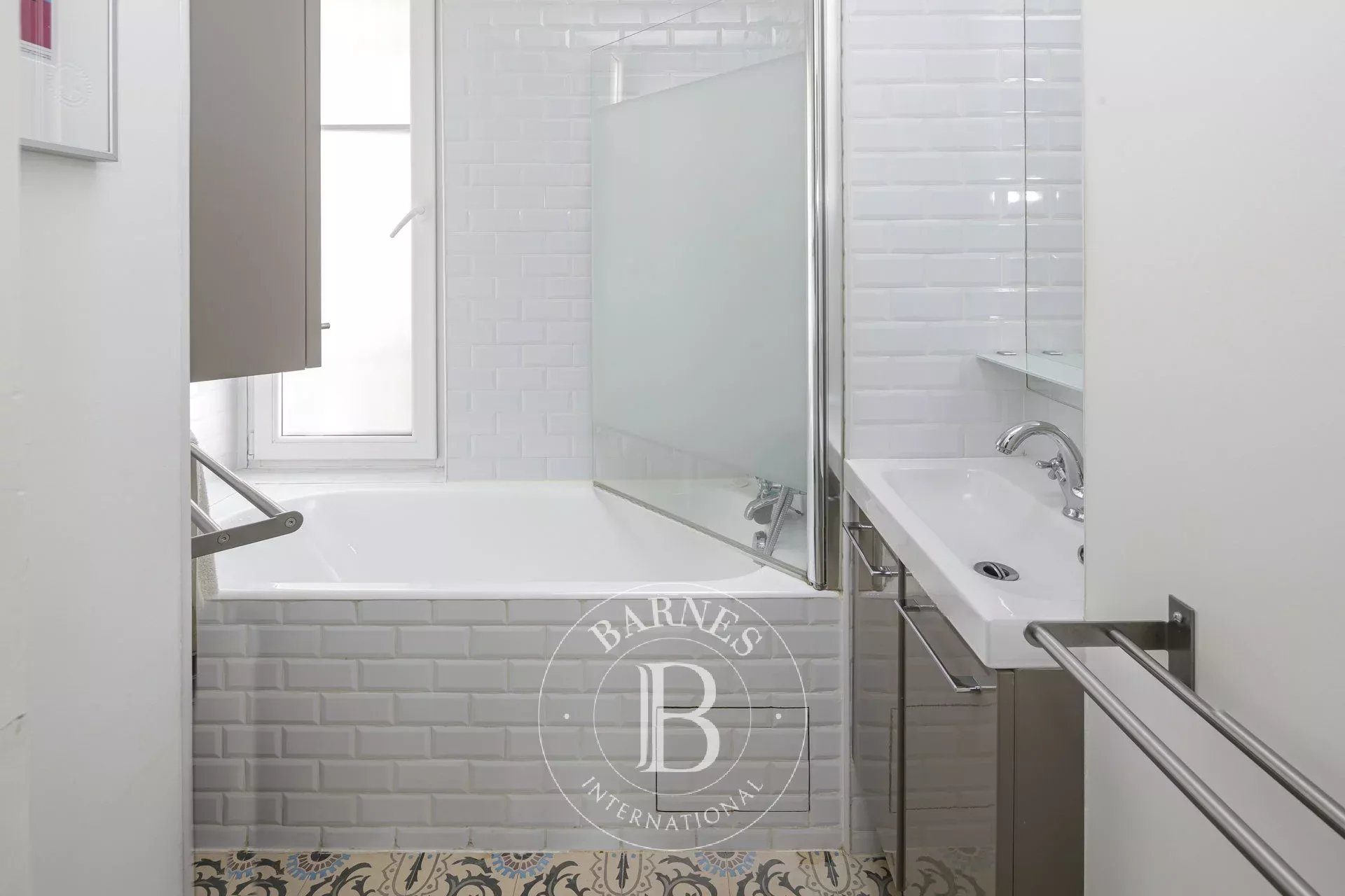 Daire Paris 18ème - picture 8