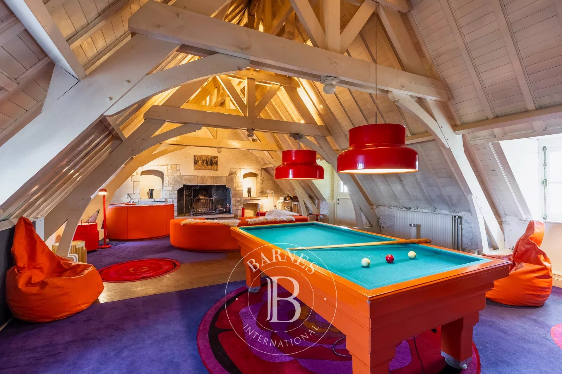 Hoeilaart - Exceptional villa to renovate, close to the Sonian Forest