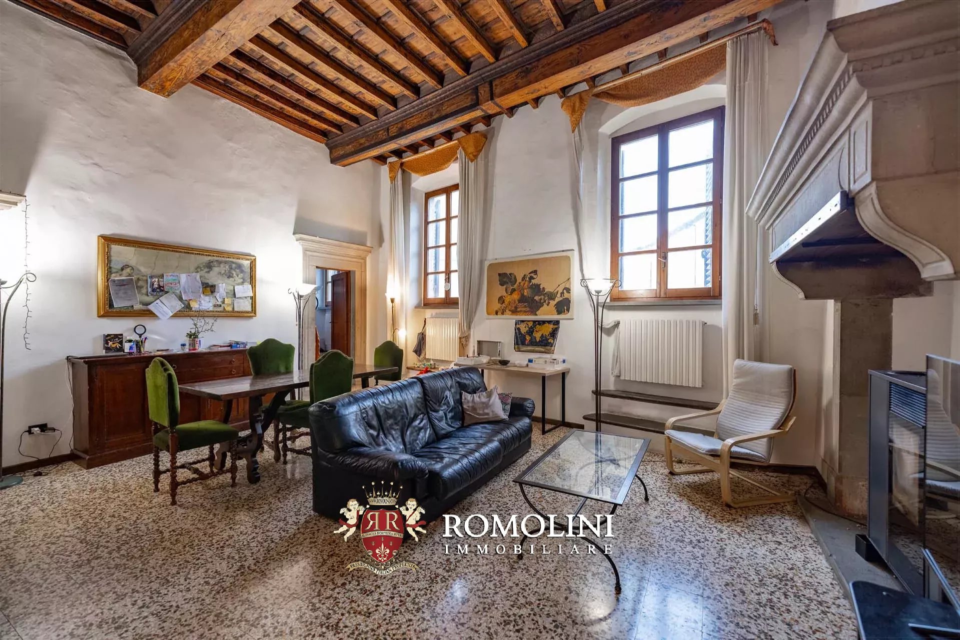 8 Bedroom Villa/Townhouse's Image 13