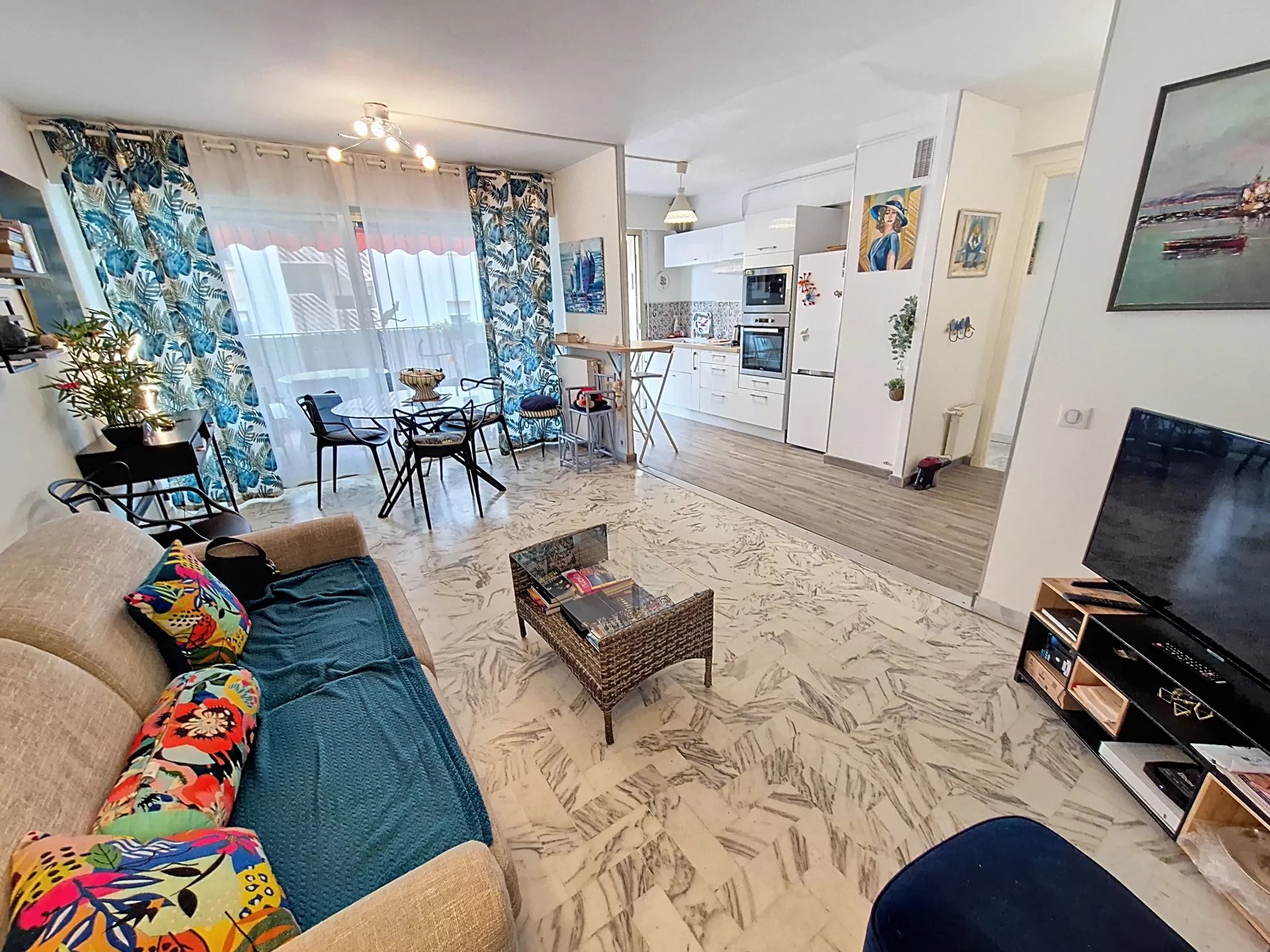 Agence immobilière de AZUR ACT IMMOBILIER