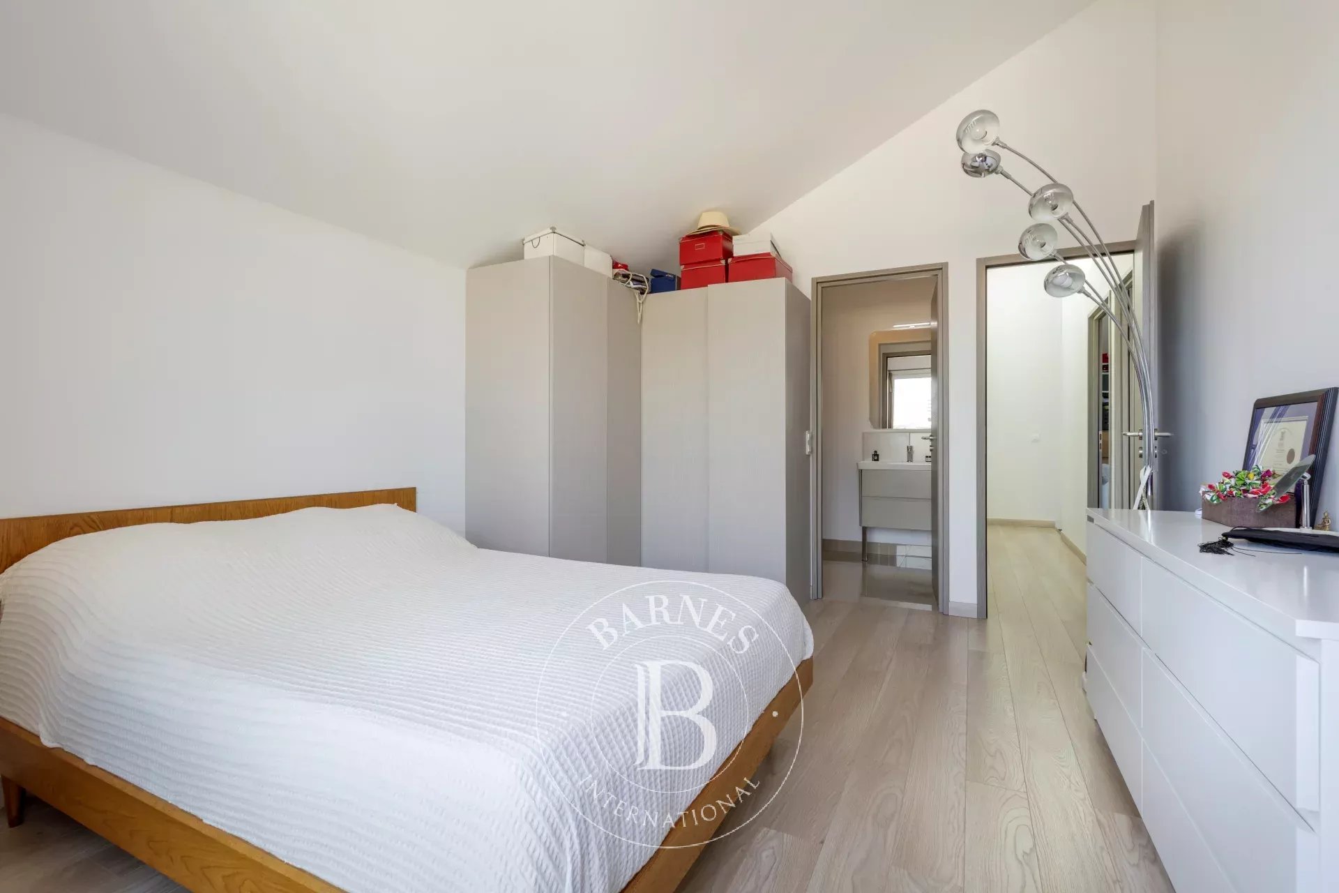 Ev Issy-les-Moulineaux - picture 10