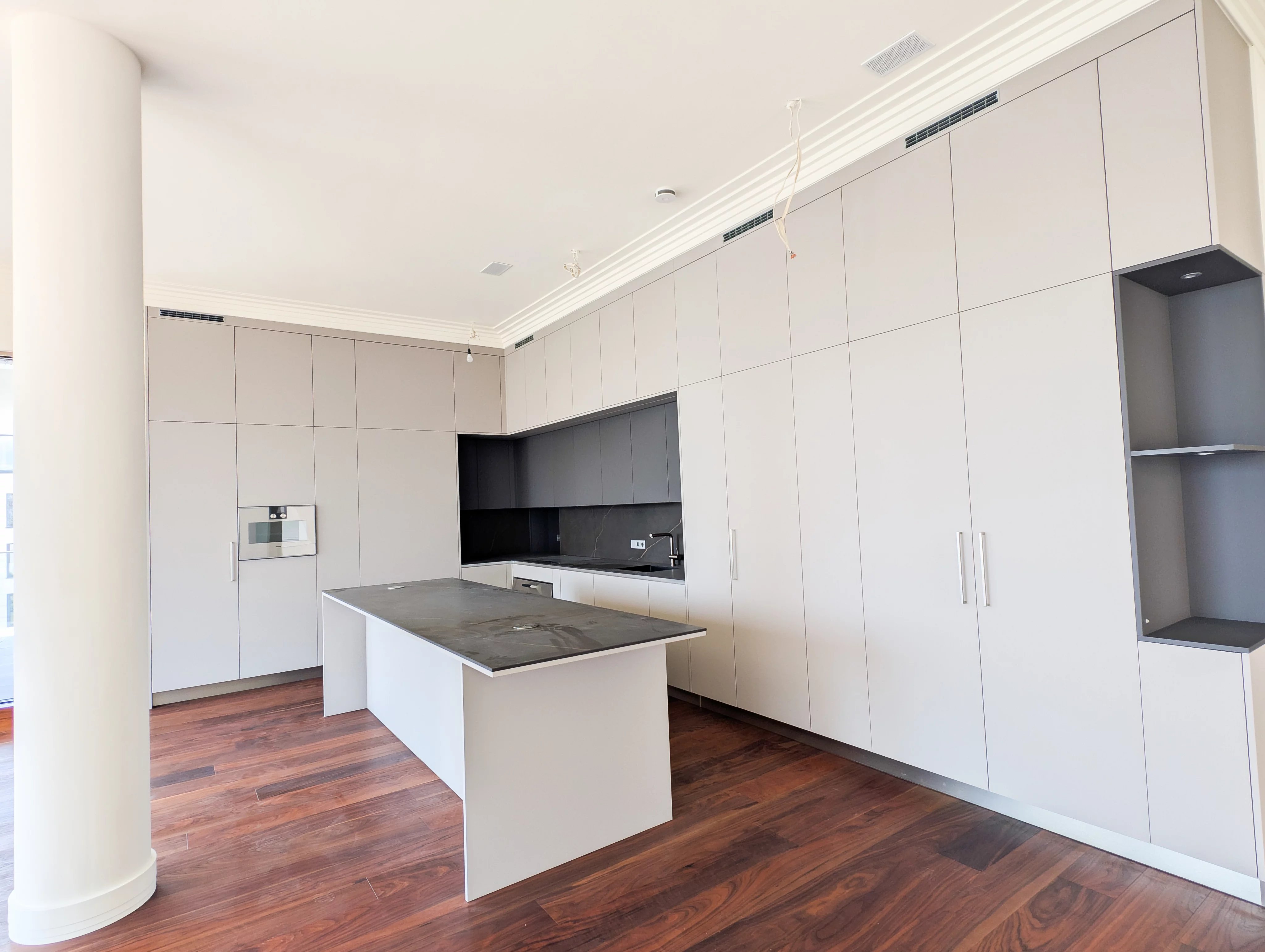 property-featured-image