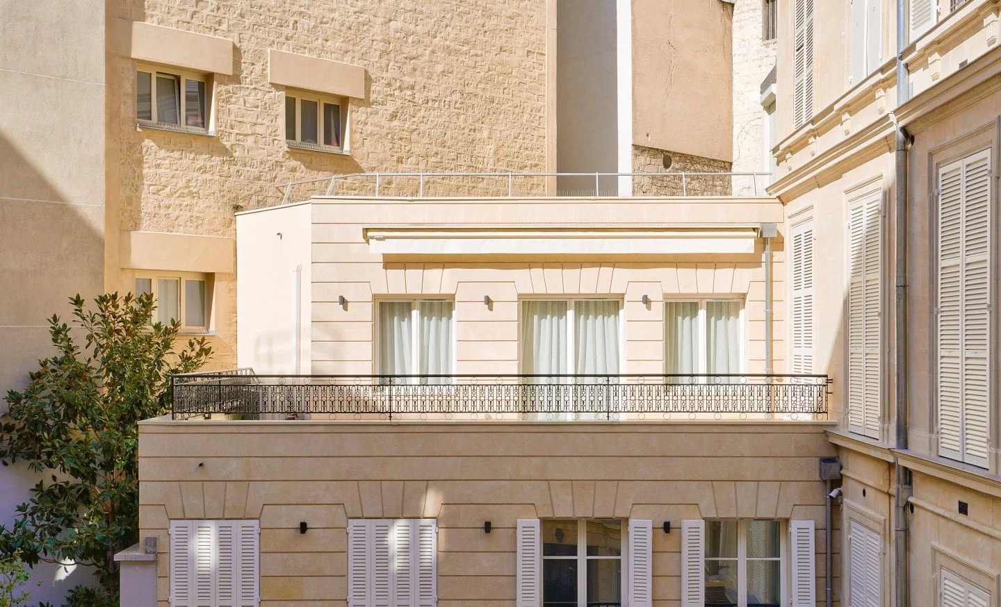 2 Bedroom Apartment/Flat's Image 8